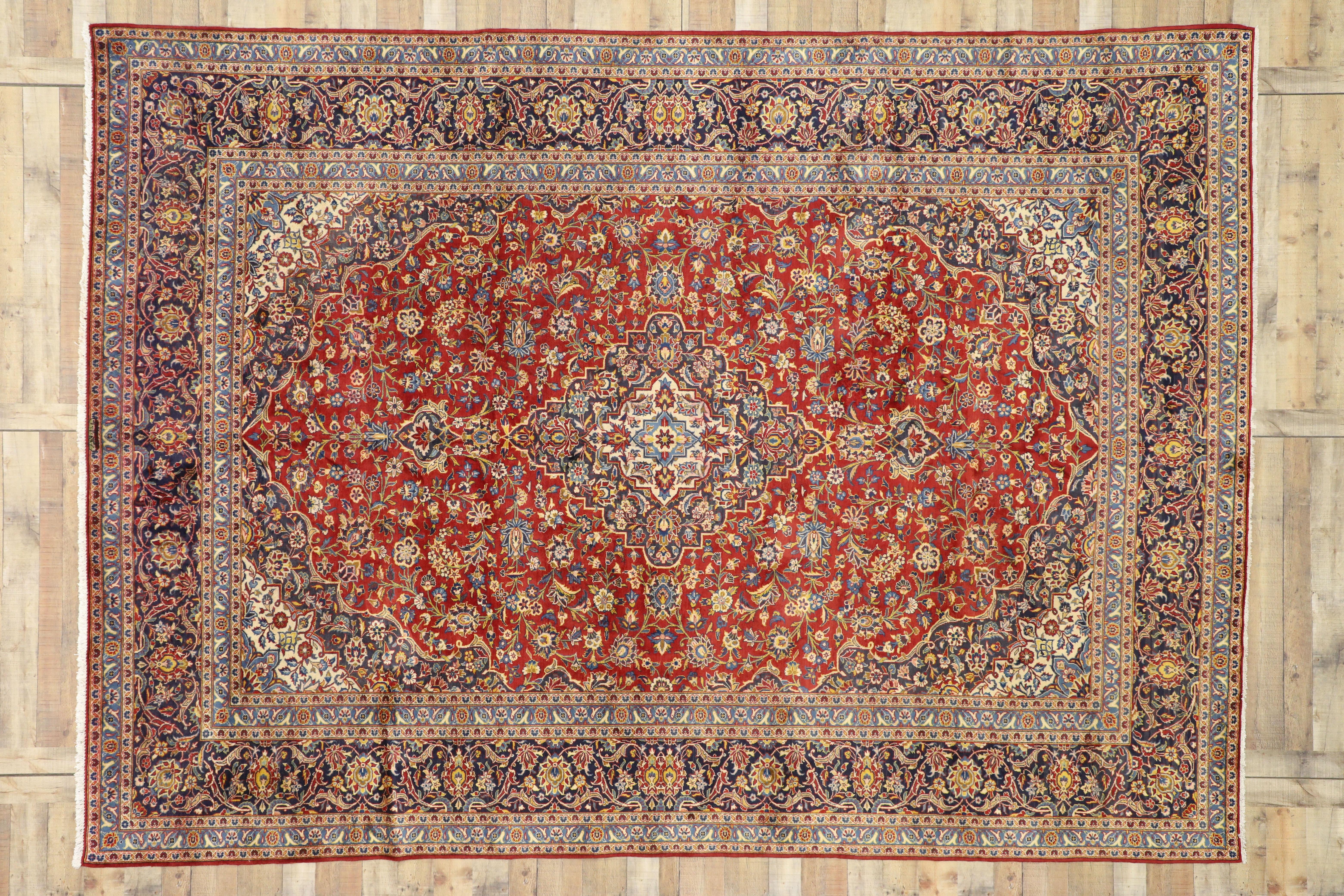 Vintage Persian Kashan Area Rug with Neoclassical Style For Sale 1
