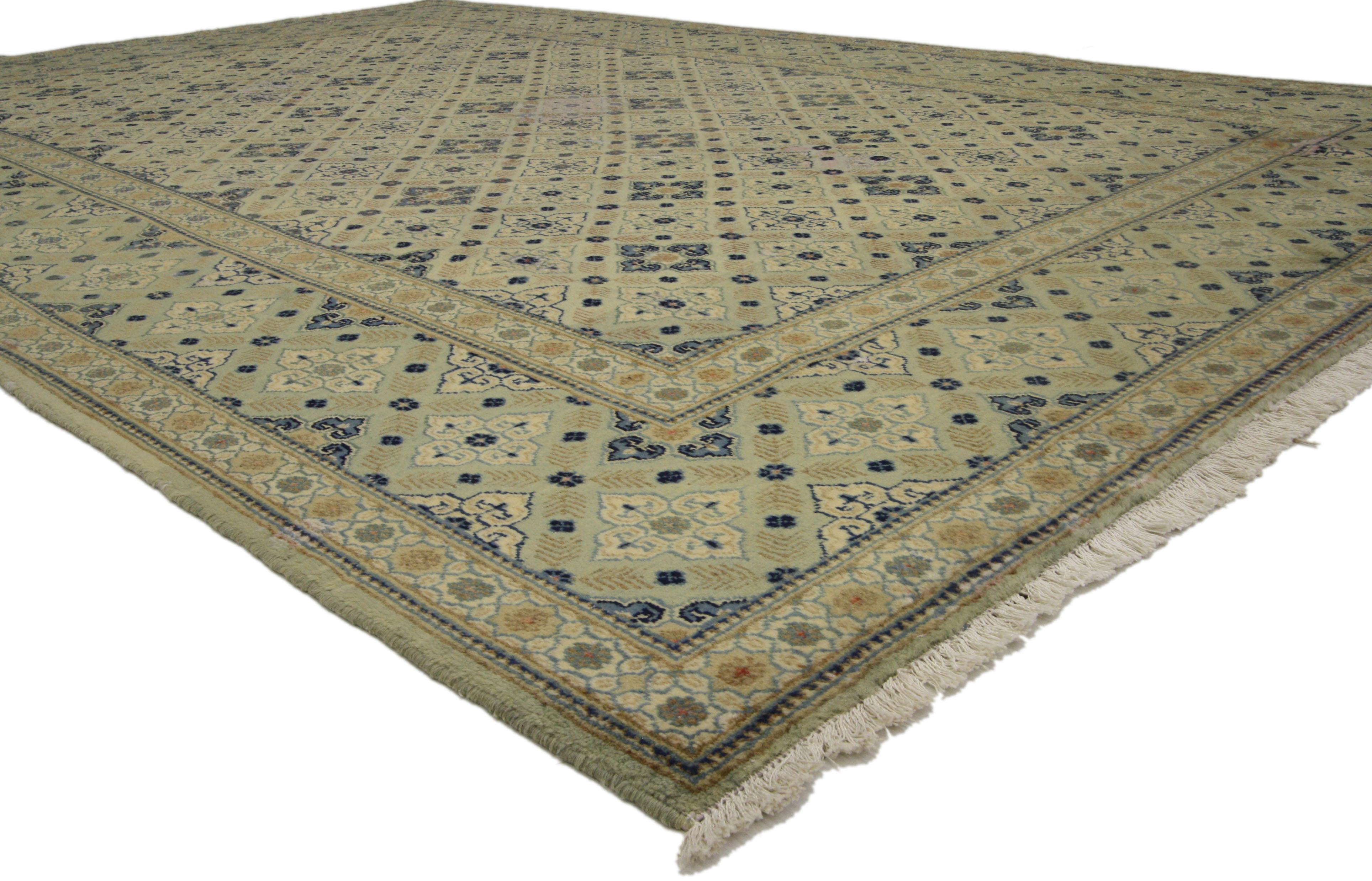 76518 Vintage Persian Kashan Area rug with Swedish Cottage Gustavian style. Elegant and captivating, this hand knotted wool vintage Persian Kashan area rug features an all-over geometric pattern composed of repeating quatrefoil and trefoil motifs in