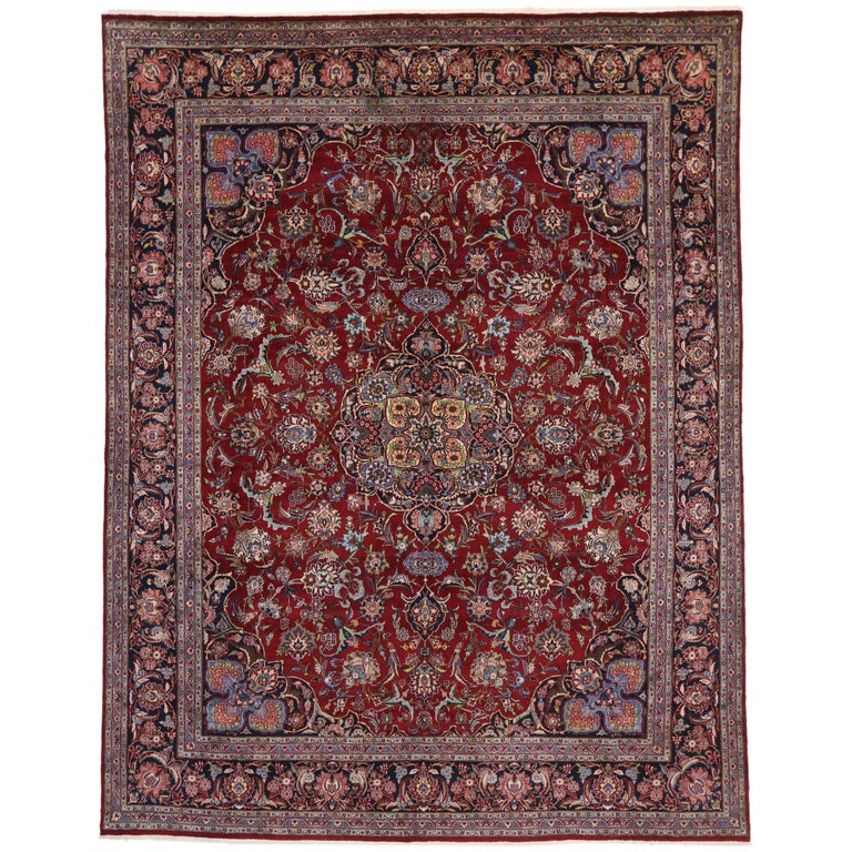 Vintage Persian Kashan Area Rug with Traditional Style For Sale at 1stDibs