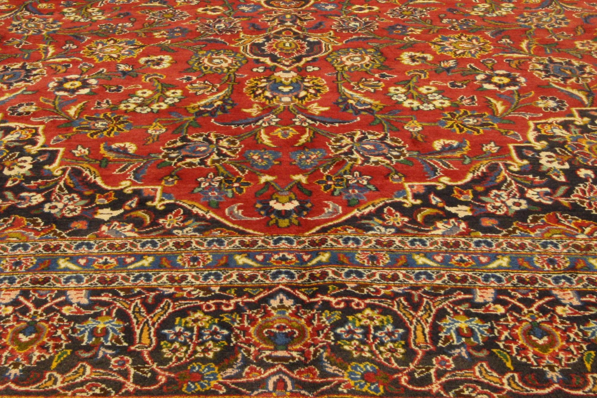 Tappeto persiano vintage Kashan In condizioni buone in vendita a Dallas, TX