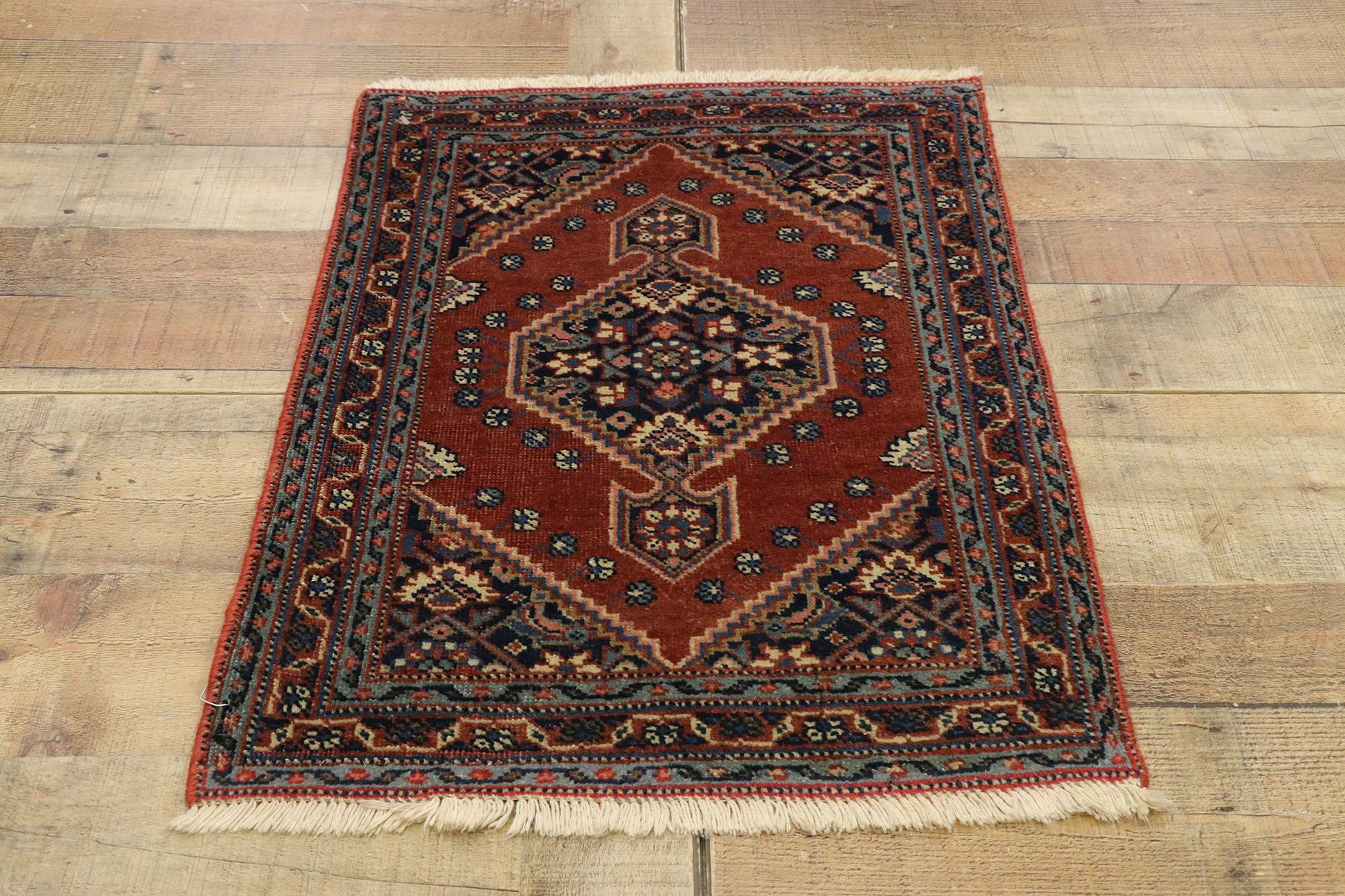 Wool Vintage Persian Kashan Carpet For Sale