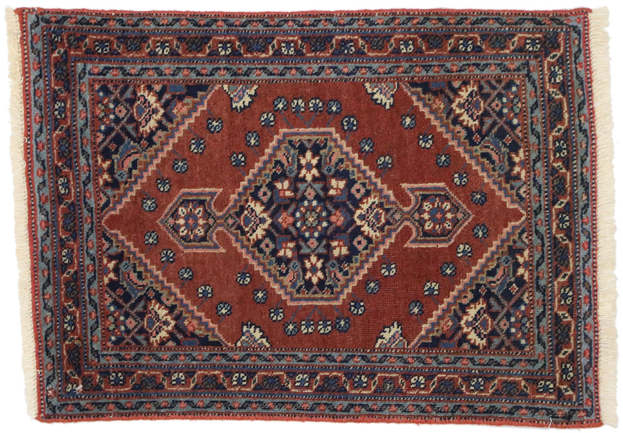 Vintage Persian Kashan Carpet For Sale 2