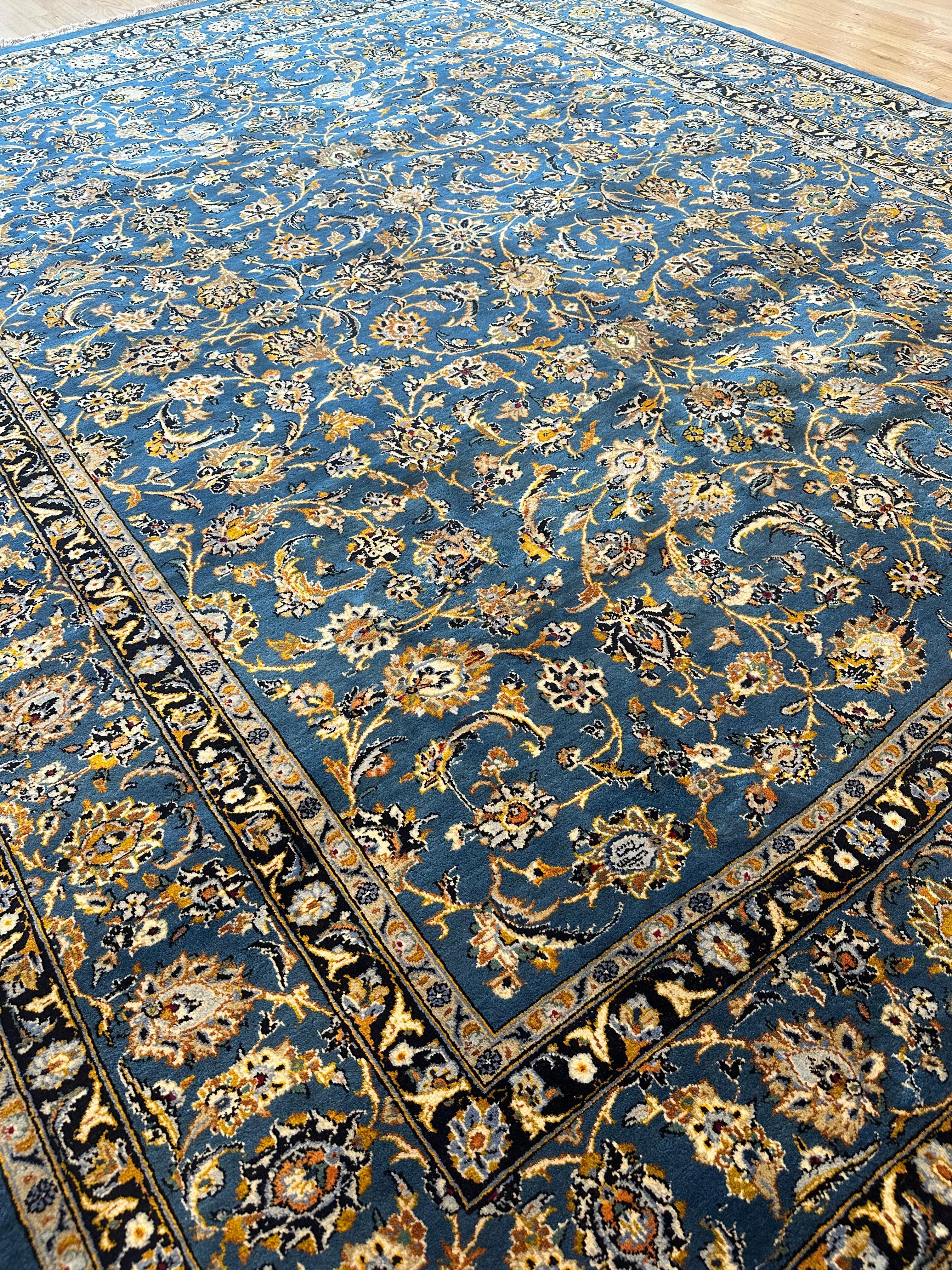 Tappeto persiano d'epoca Kashan, Tappeto fatto a mano blu reale, blu marino, marrone scuro, in ottime condizioni in vendita 6