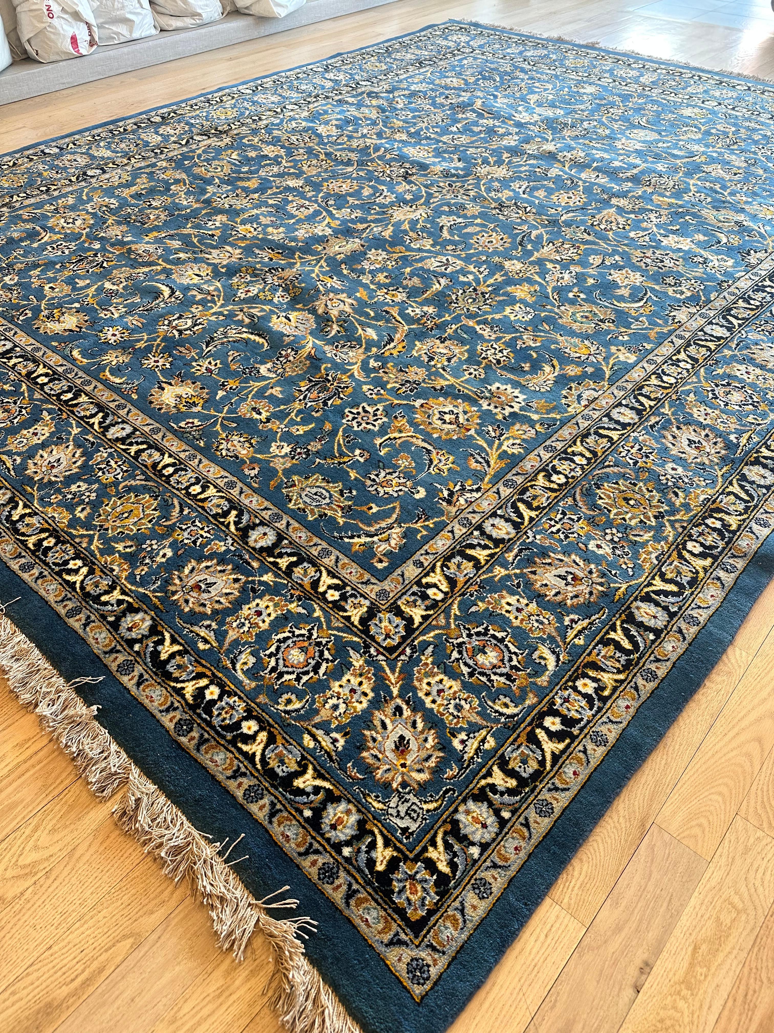 Tappeto persiano d'epoca Kashan, Tappeto fatto a mano blu reale, blu marino, marrone scuro, in ottime condizioni in vendita 1