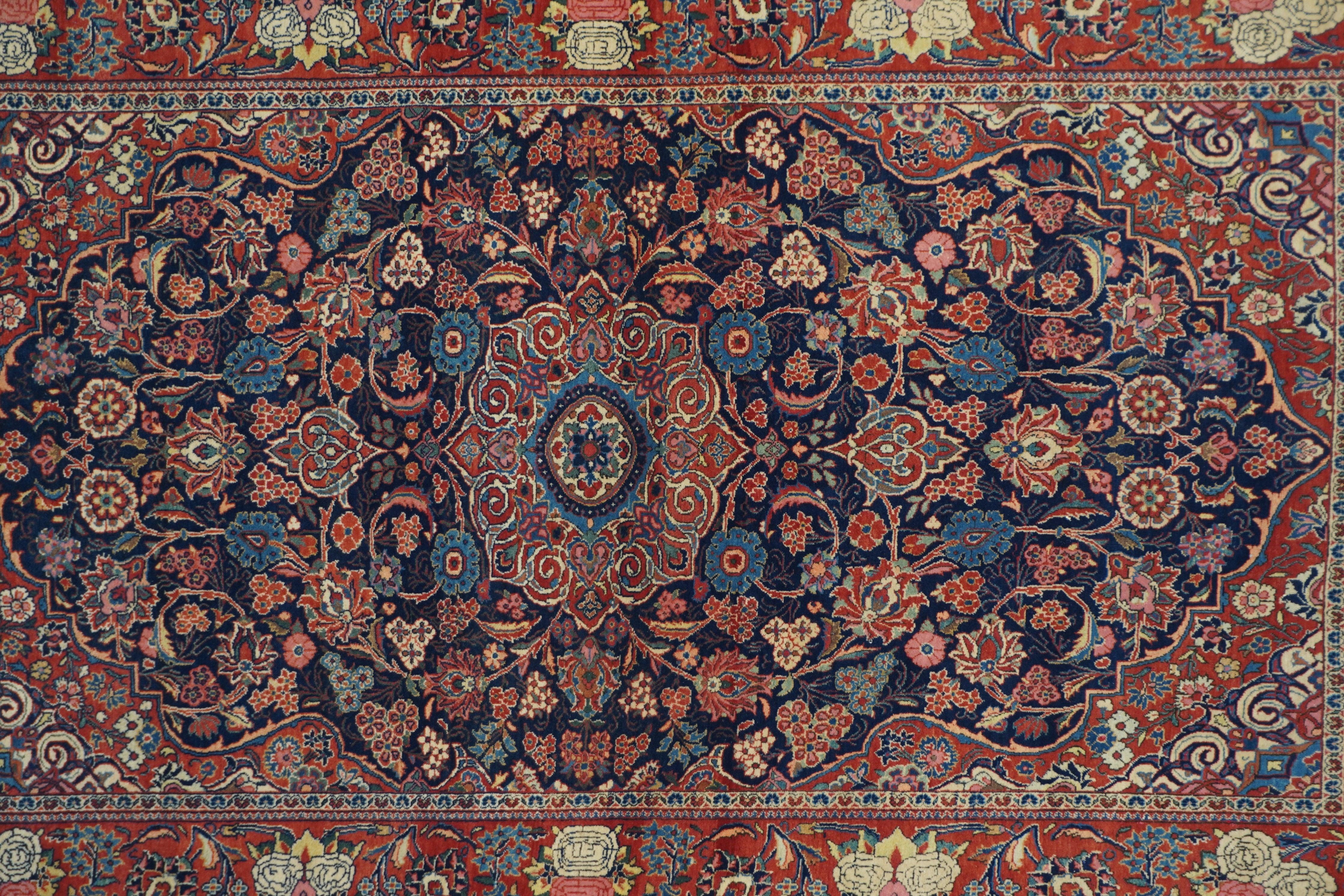Hand-Knotted Vintage Persian Kashan Rug 4'8'' x 7'7'' For Sale