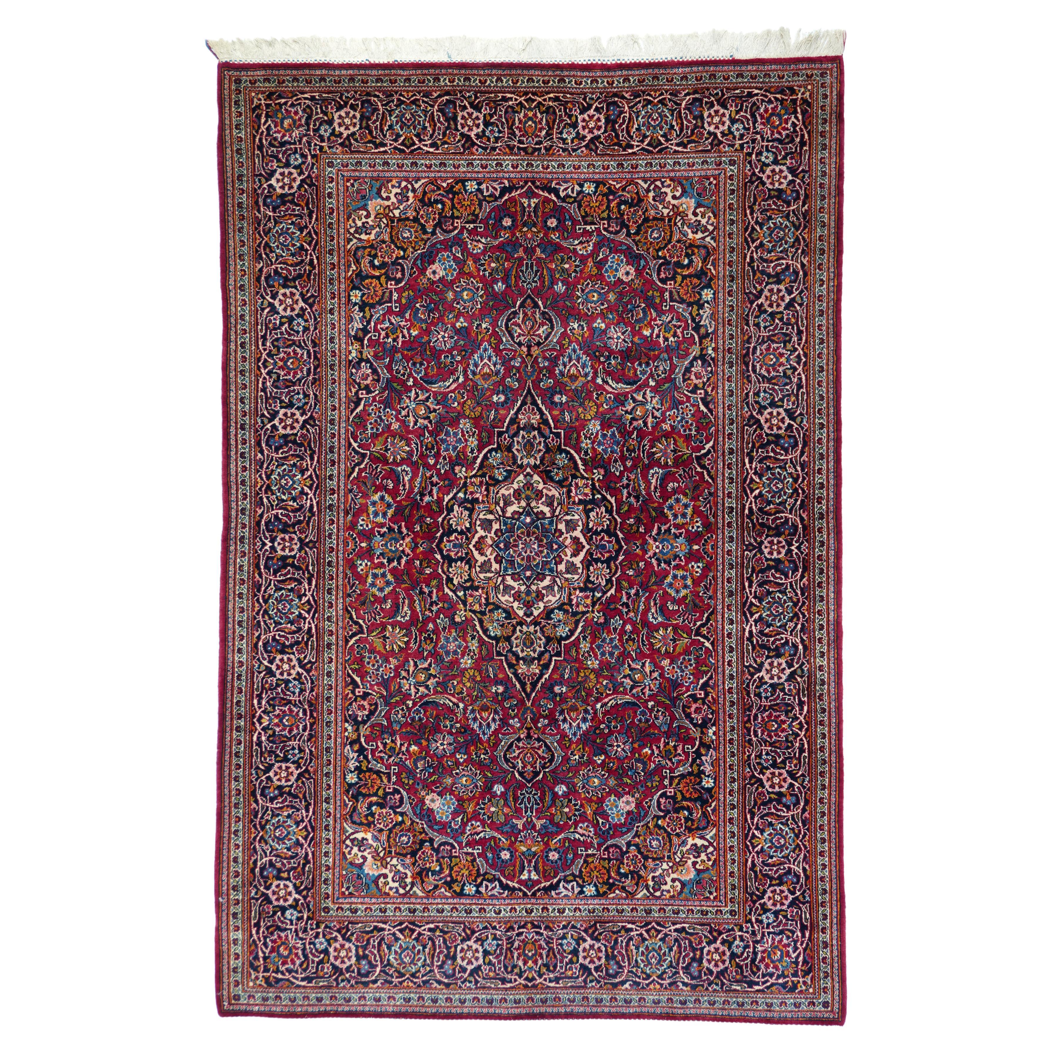 Kashan-Teppich im Vintage-Stil, 4'4'' x 6'8''
