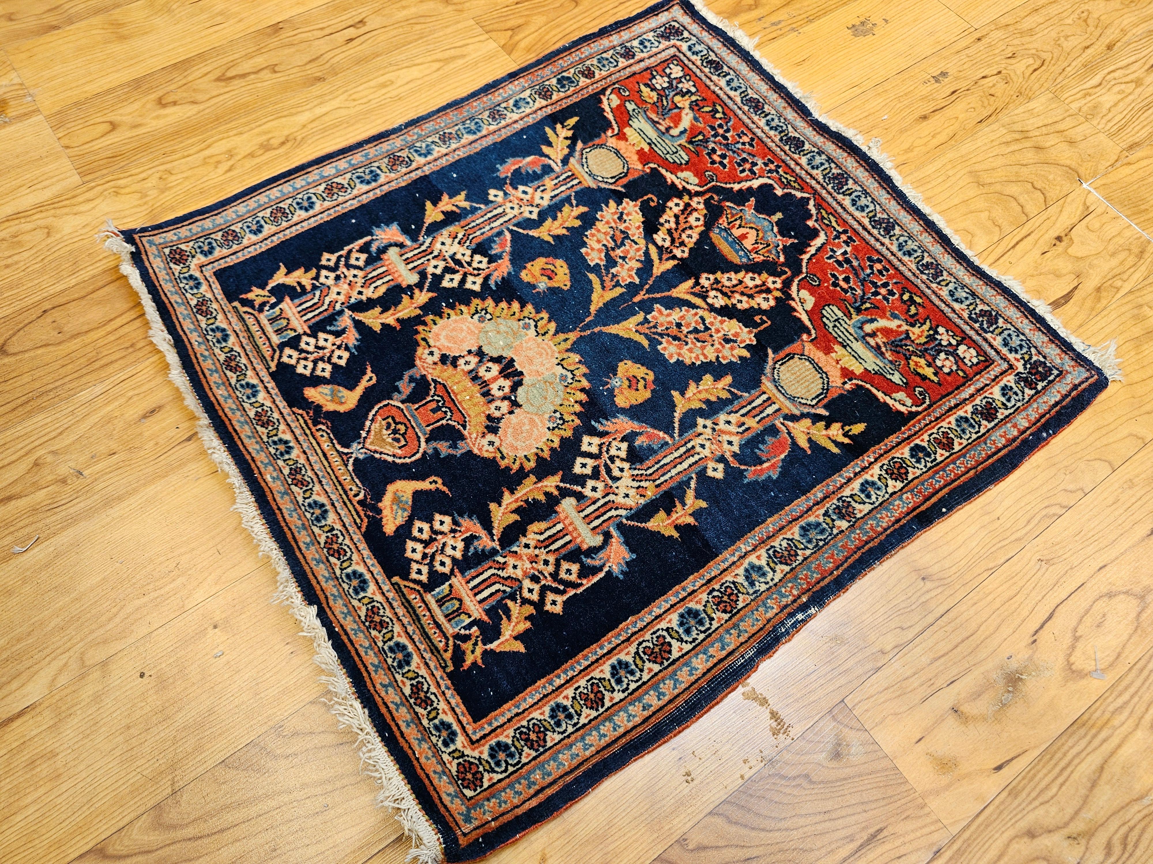 Kashan persan vintage dans un motif de vase avec couronne royale persane en bleu, rouge en vente 7
