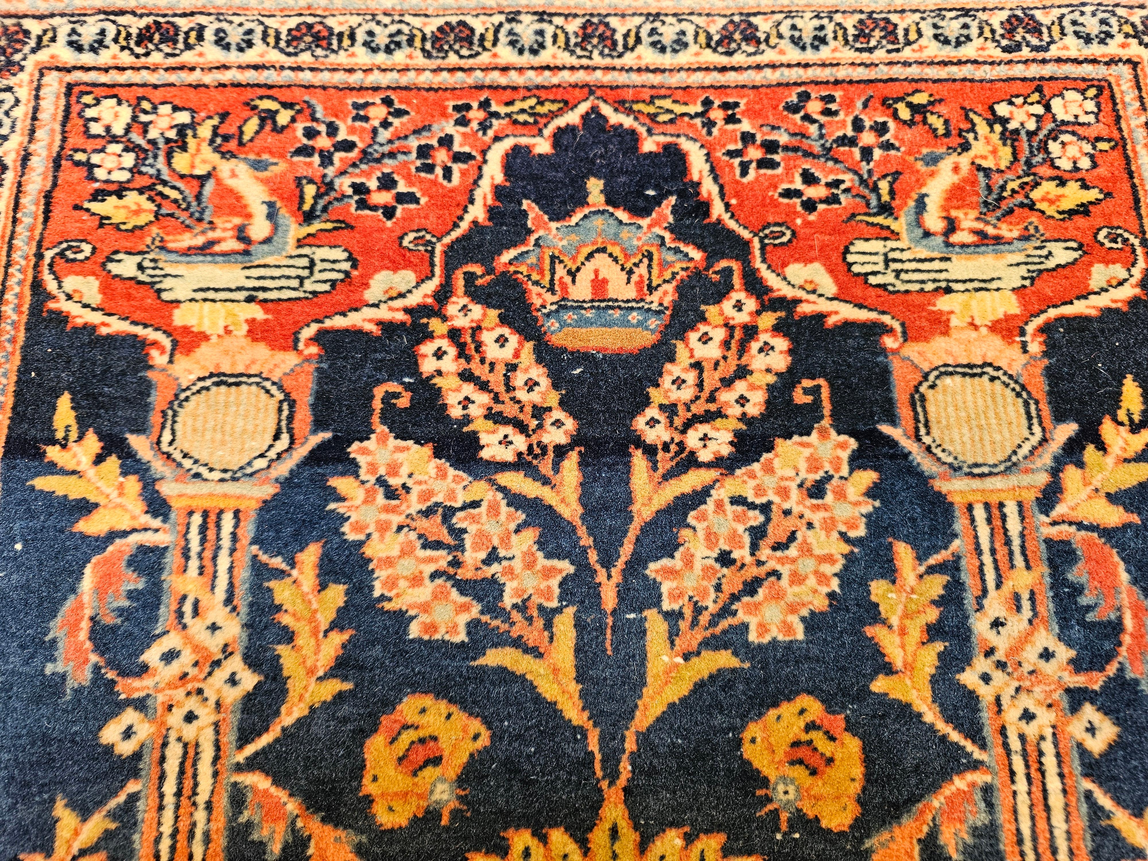 Kashan persan vintage dans un motif de vase avec couronne royale persane en bleu, rouge Bon état - En vente à Barrington, IL
