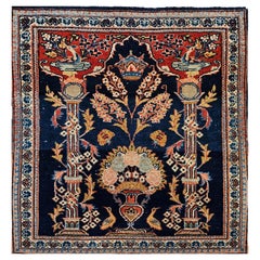 Persischer Kashan im Vintage-Stil mit Vasenmuster und persischer königlicher Krone in Blau, Rot