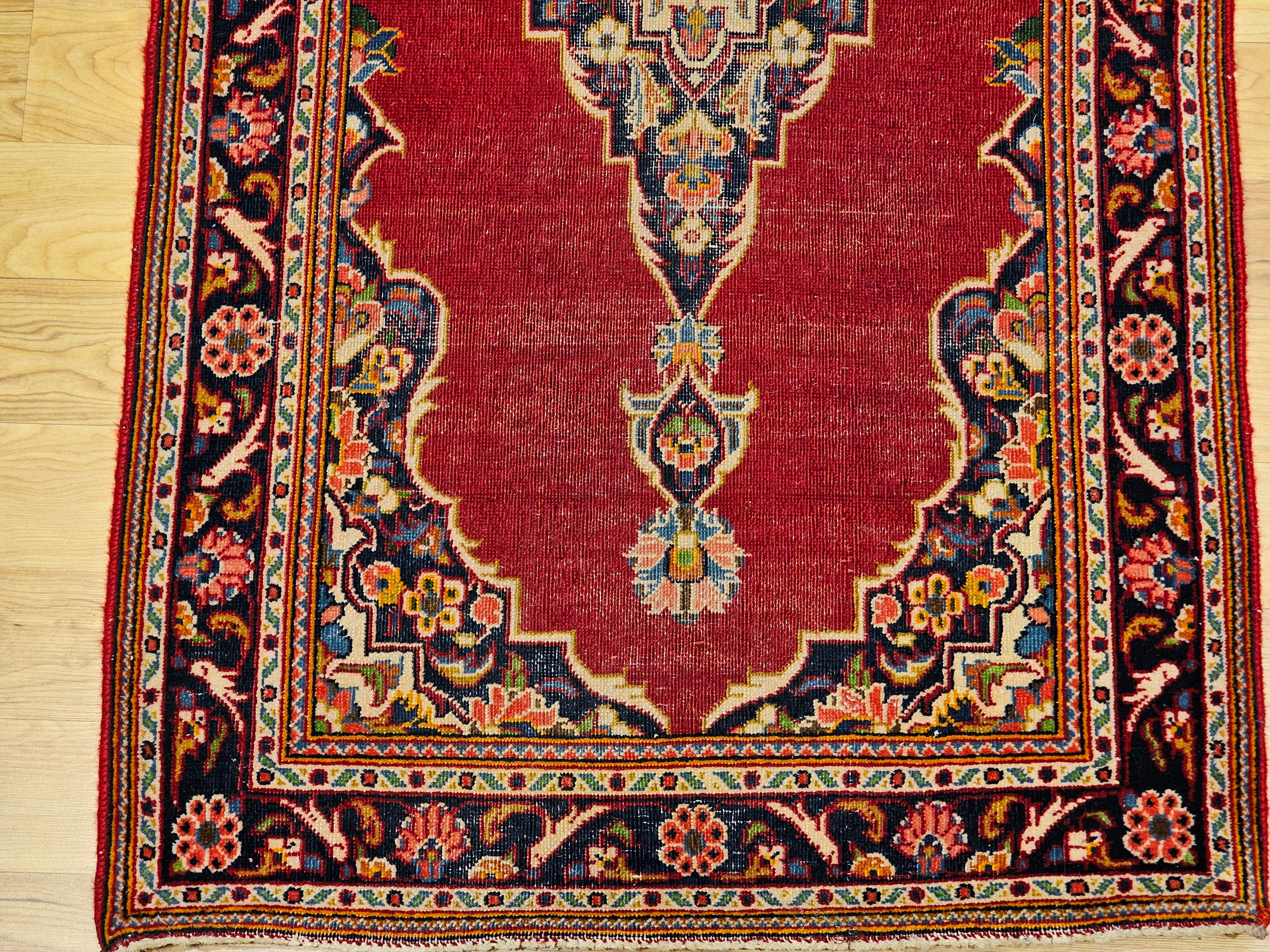 20th Century Vintage Persian Kashan Area Rug in Open Field Pattern in Red, Navy For Sale