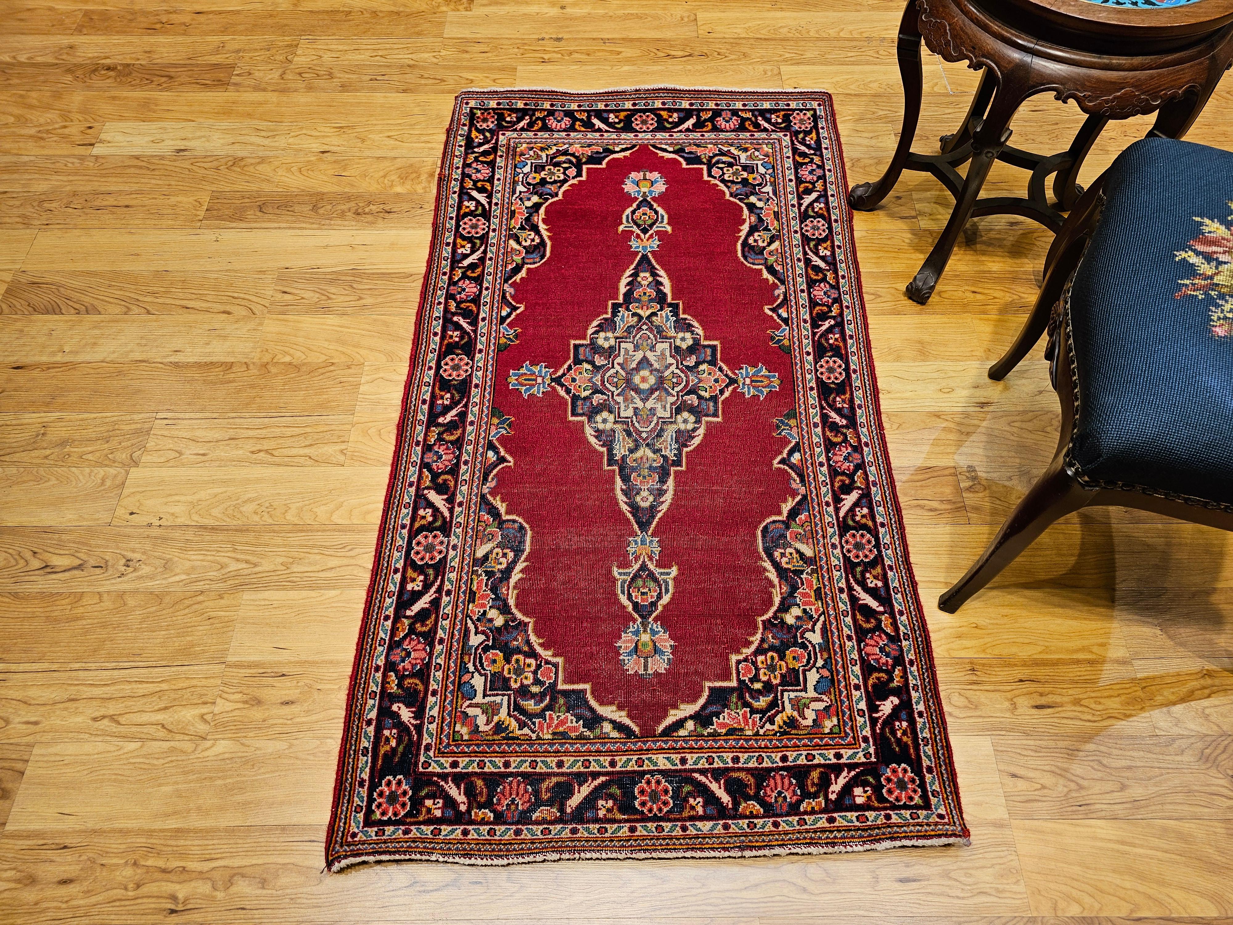 Vintage Persian Kashan Area Rug in Open Field Pattern in Red, Navy For Sale 1
