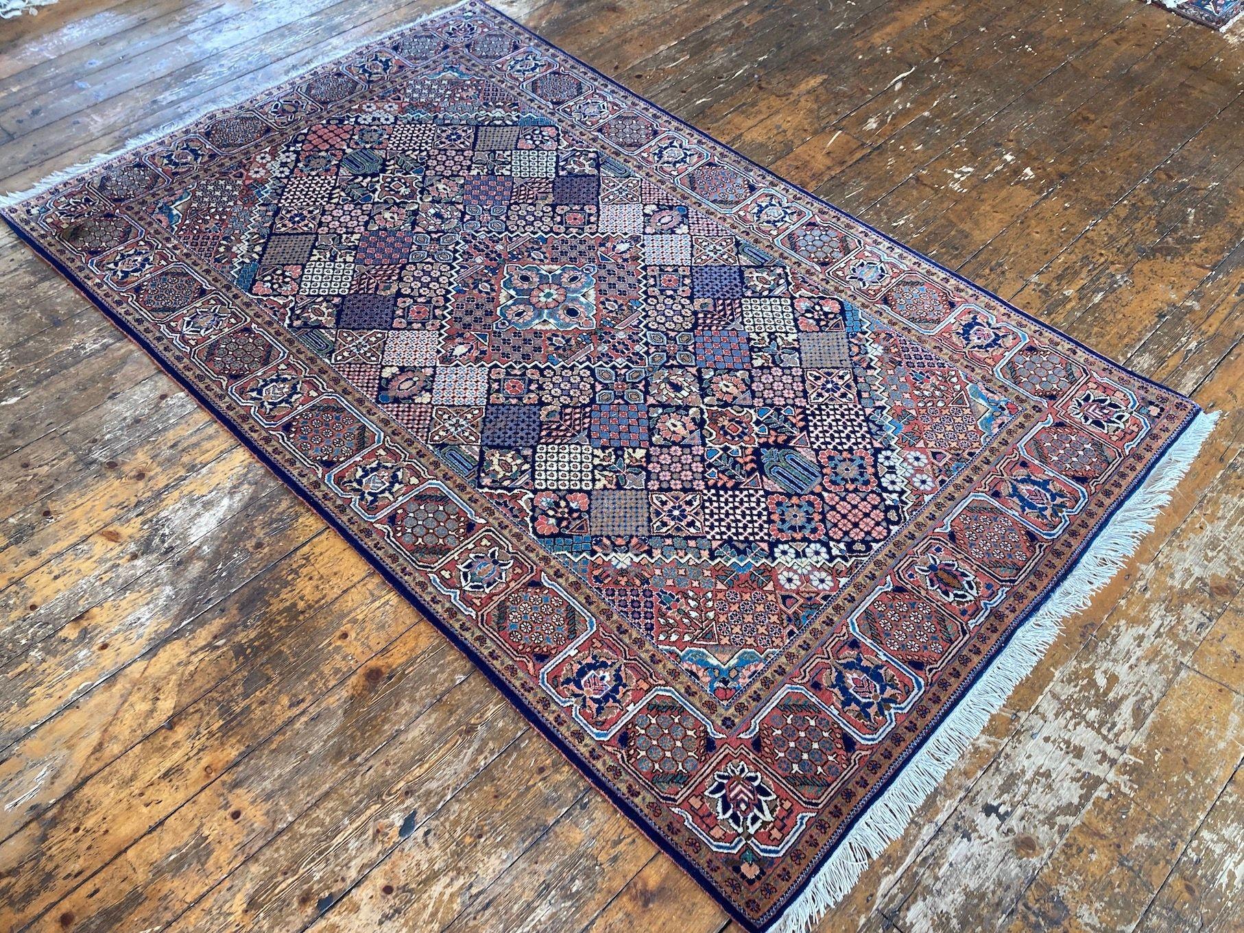 Metà XX secolo Vintage Persian Kashan Rug 2.20m x 1.35m in vendita
