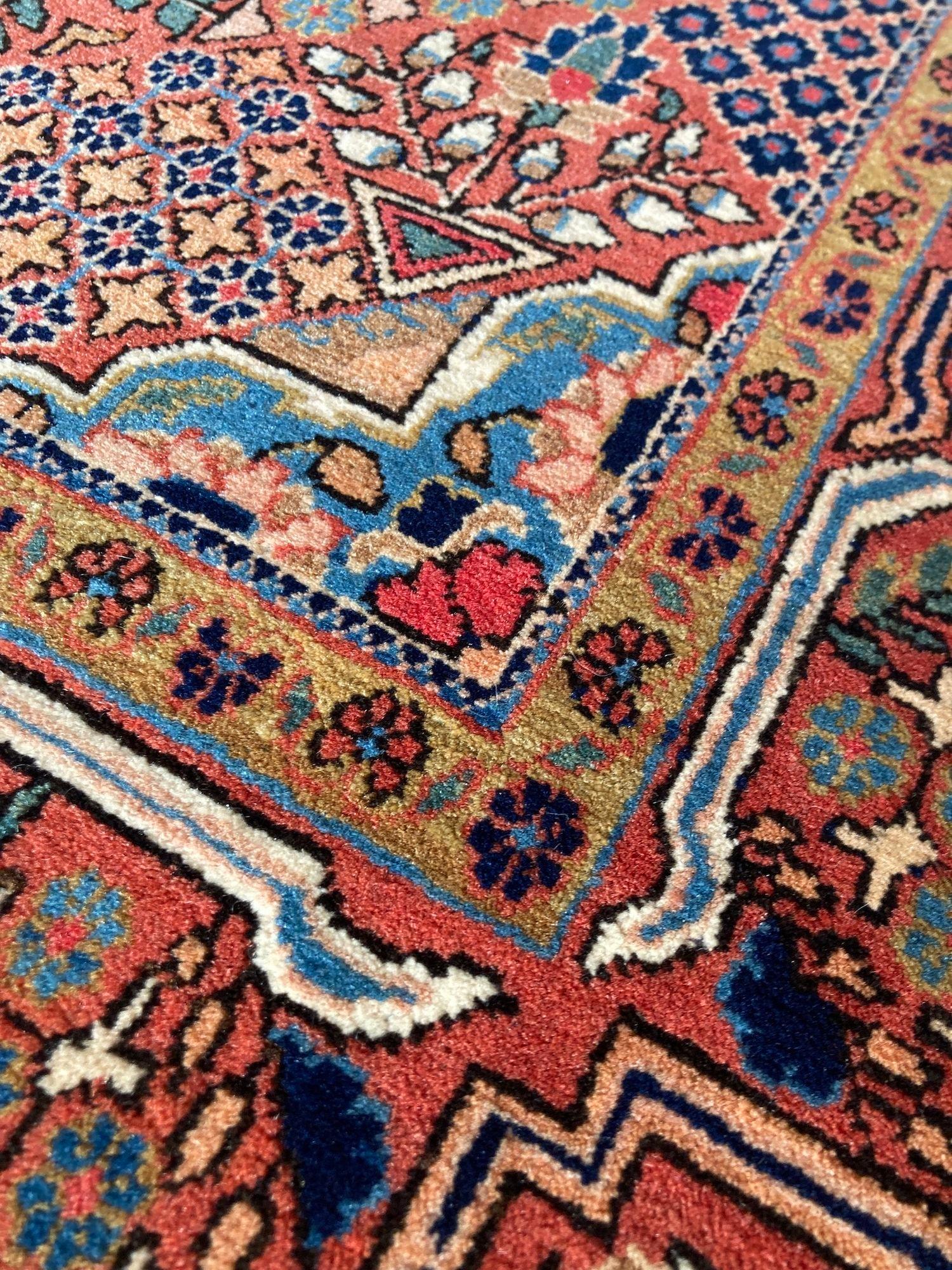 Persischer Kashan-Teppich im Vintage-Stil, 2,20 m x 1,35 m im Angebot 4