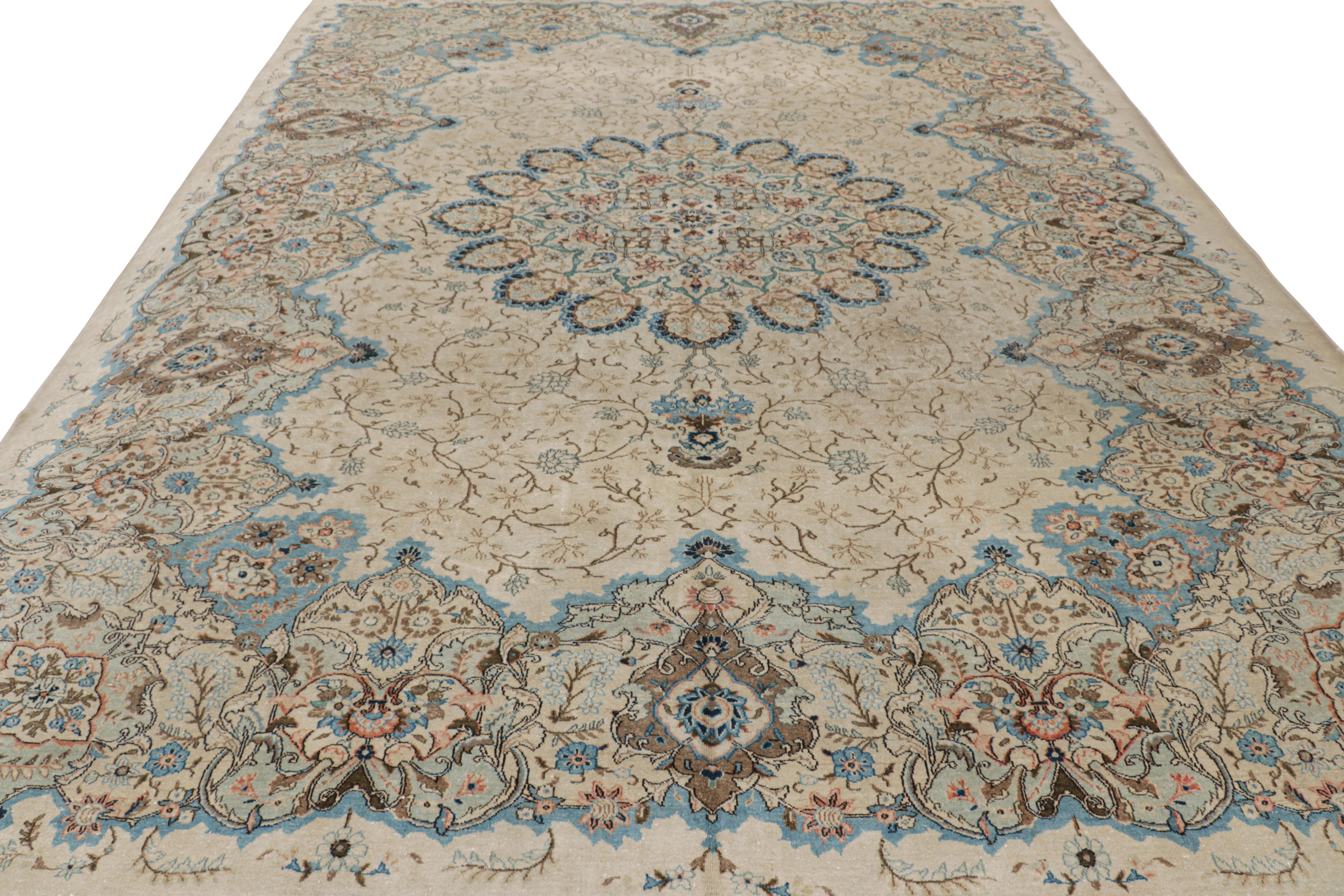 Mid-20th Century Vintage Persian Kashan Rug, Beige-Brown and Blue Floral Medallion - Rug & Kilim