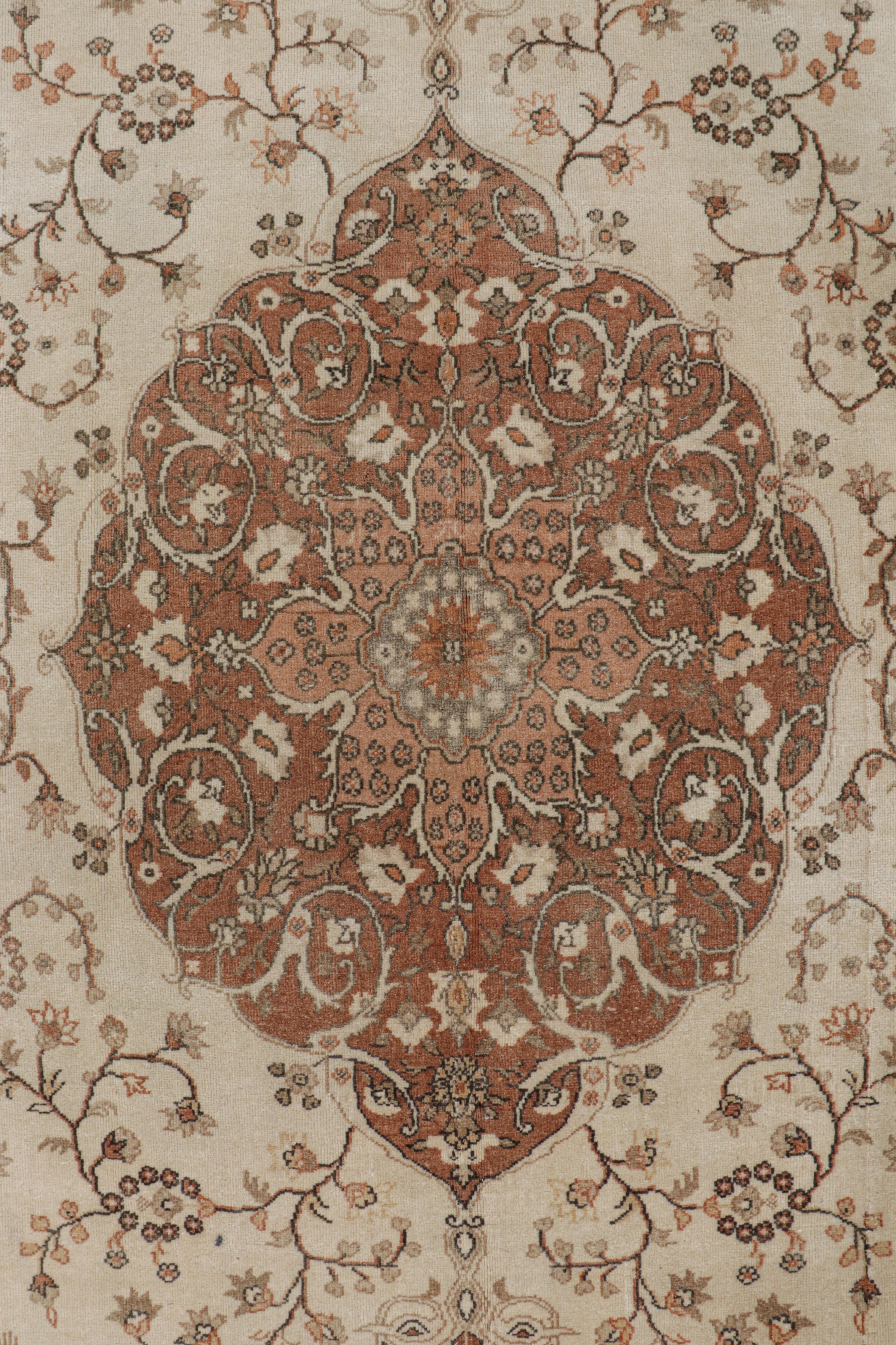 Early 20th Century Vintage Persian Kashan Rug, Beige-Brown and Blue Floral Medallion - Rug & Kilim For Sale