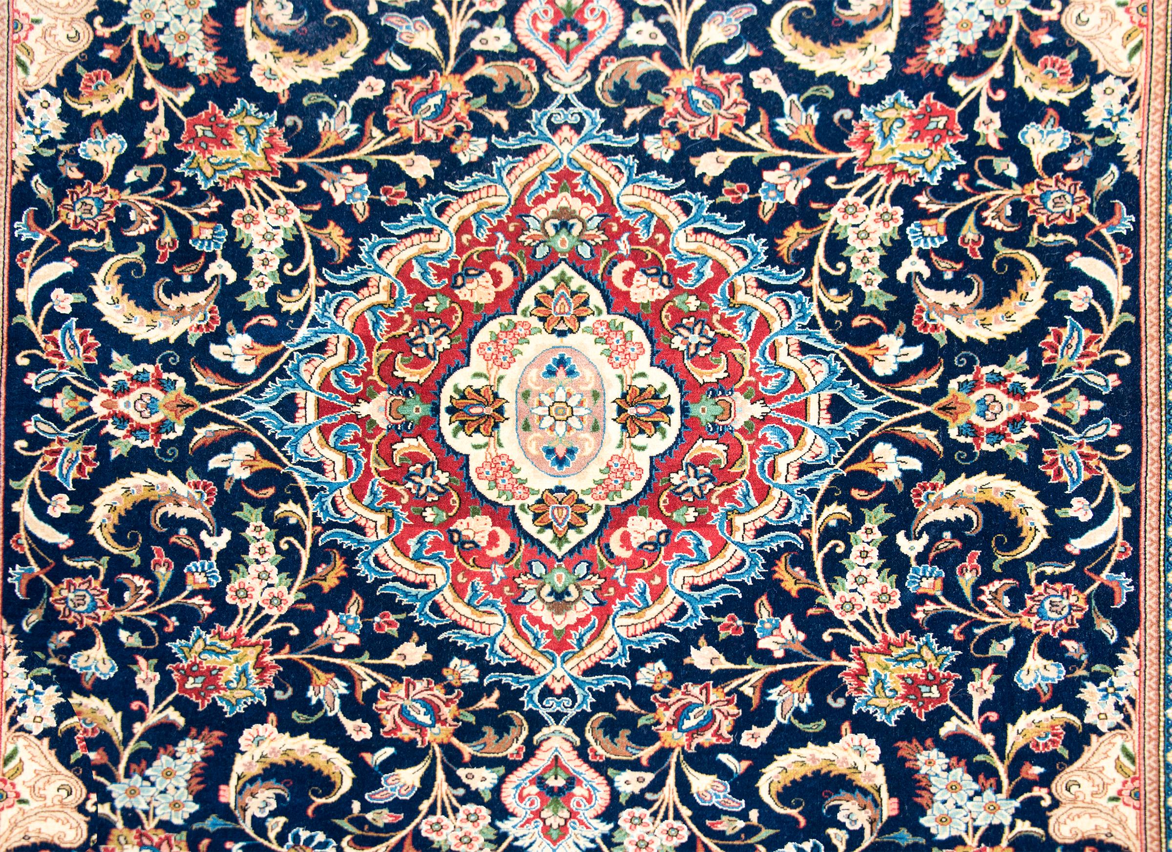 Vintage Persian Kashan Rug For Sale 5