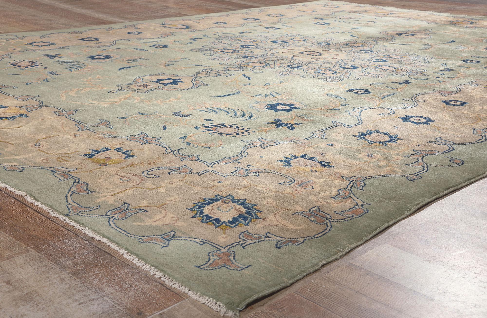 Vintage Persian Kashan Rug, Gustavian Grace Meets Neoclassic Elegance In Good Condition For Sale In Dallas, TX