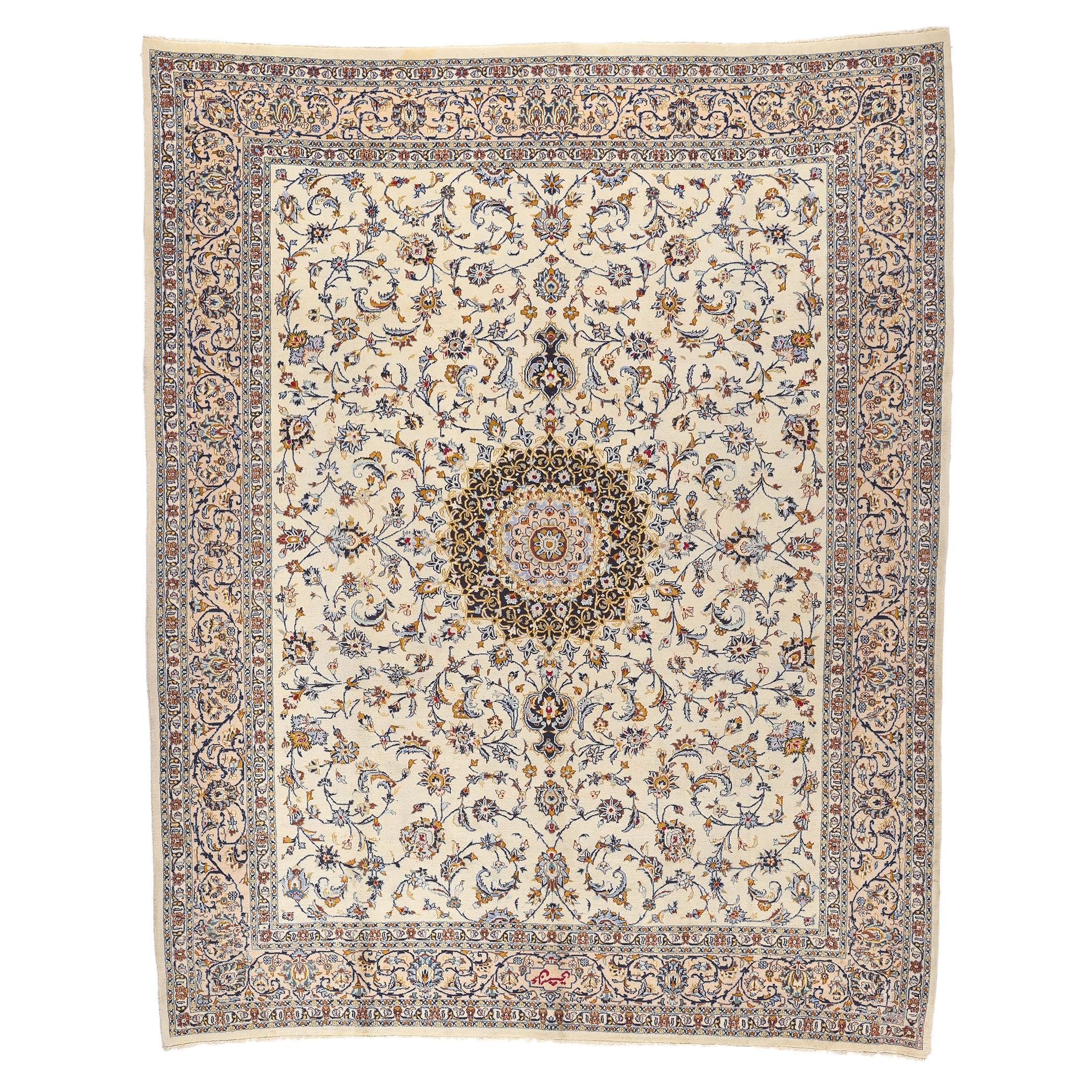 Tappeto persiano d'epoca Kashan, romantica cineseria chic che si sposa sempre con la moda in vendita