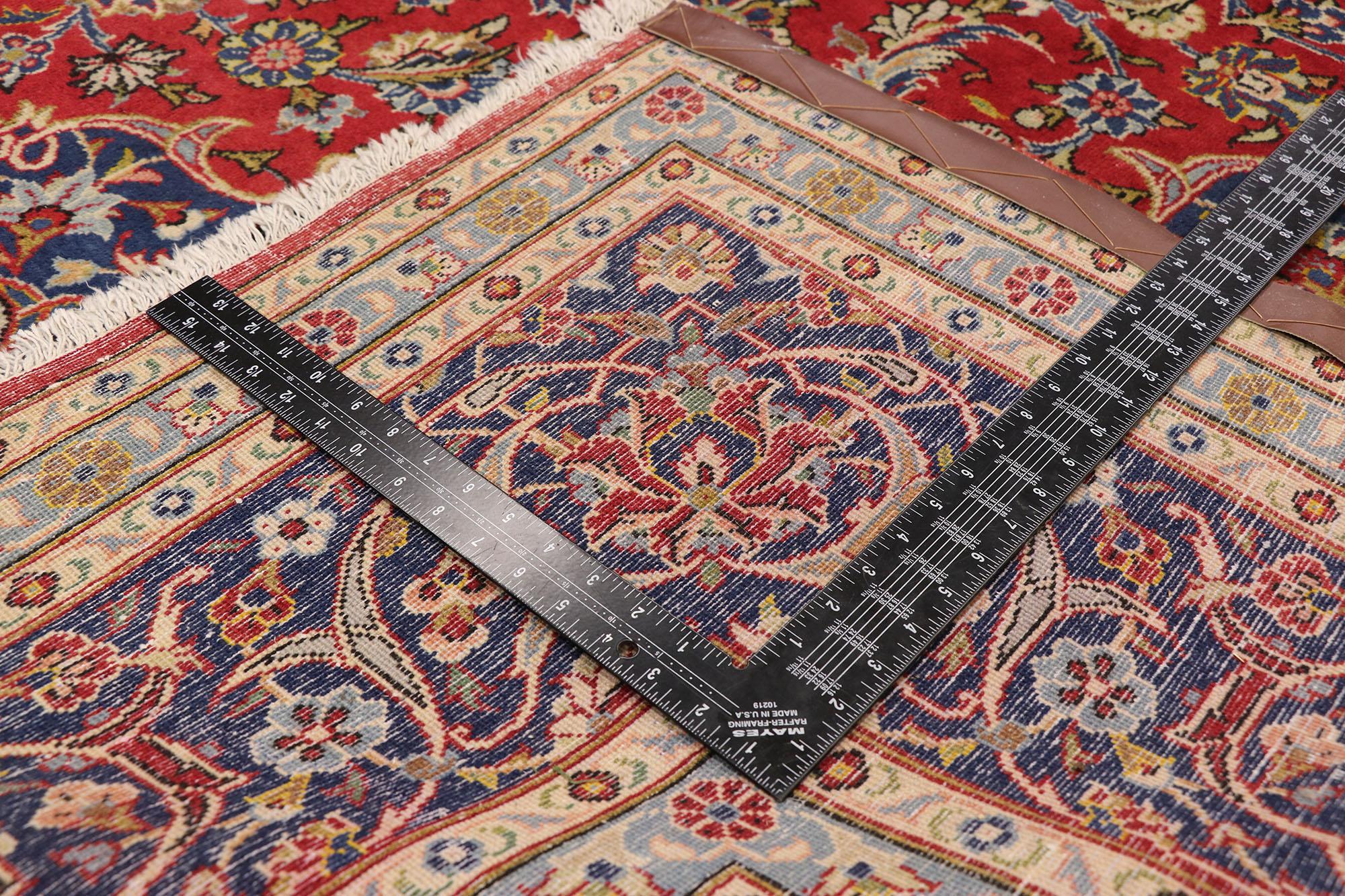 Alter persischer Kaschan-Teppich im amerikanischen Kolonialstil im Zustand „Gut“ im Angebot in Dallas, TX