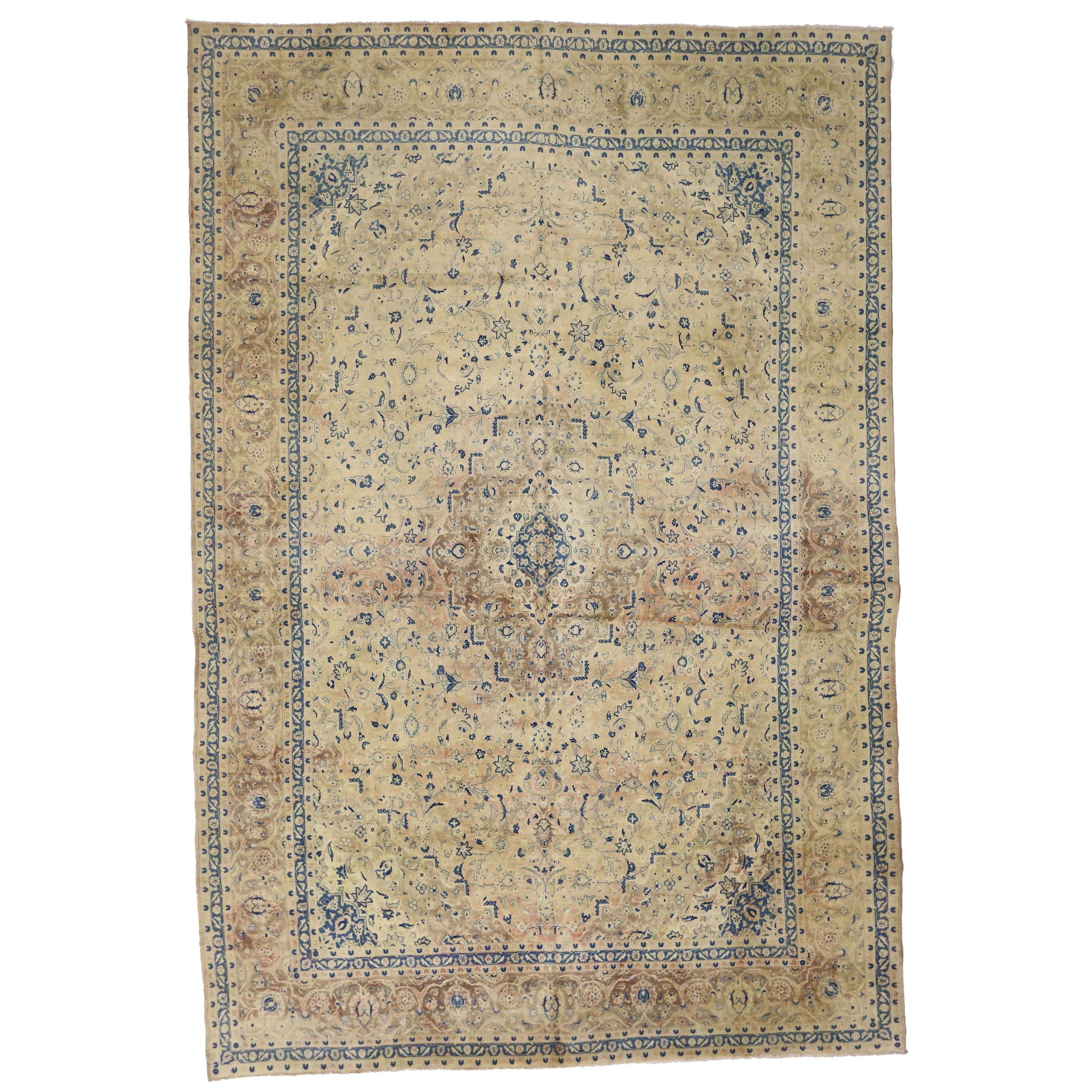 Tapis persan vintage de palais de Kashan avec style campagnard français