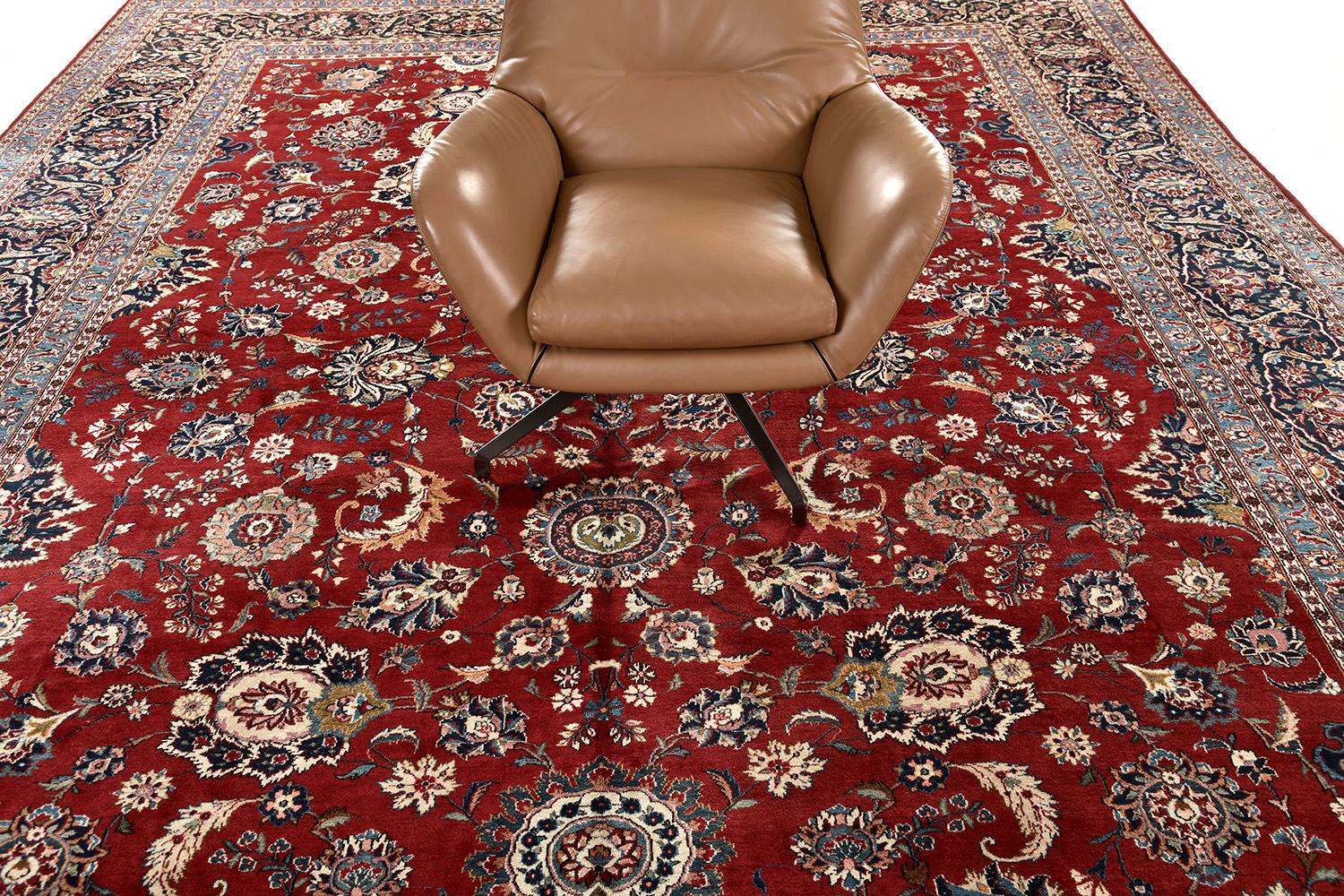 Vintage Persian Kashan Style Allover Design In Good Condition For Sale In WEST HOLLYWOOD, CA