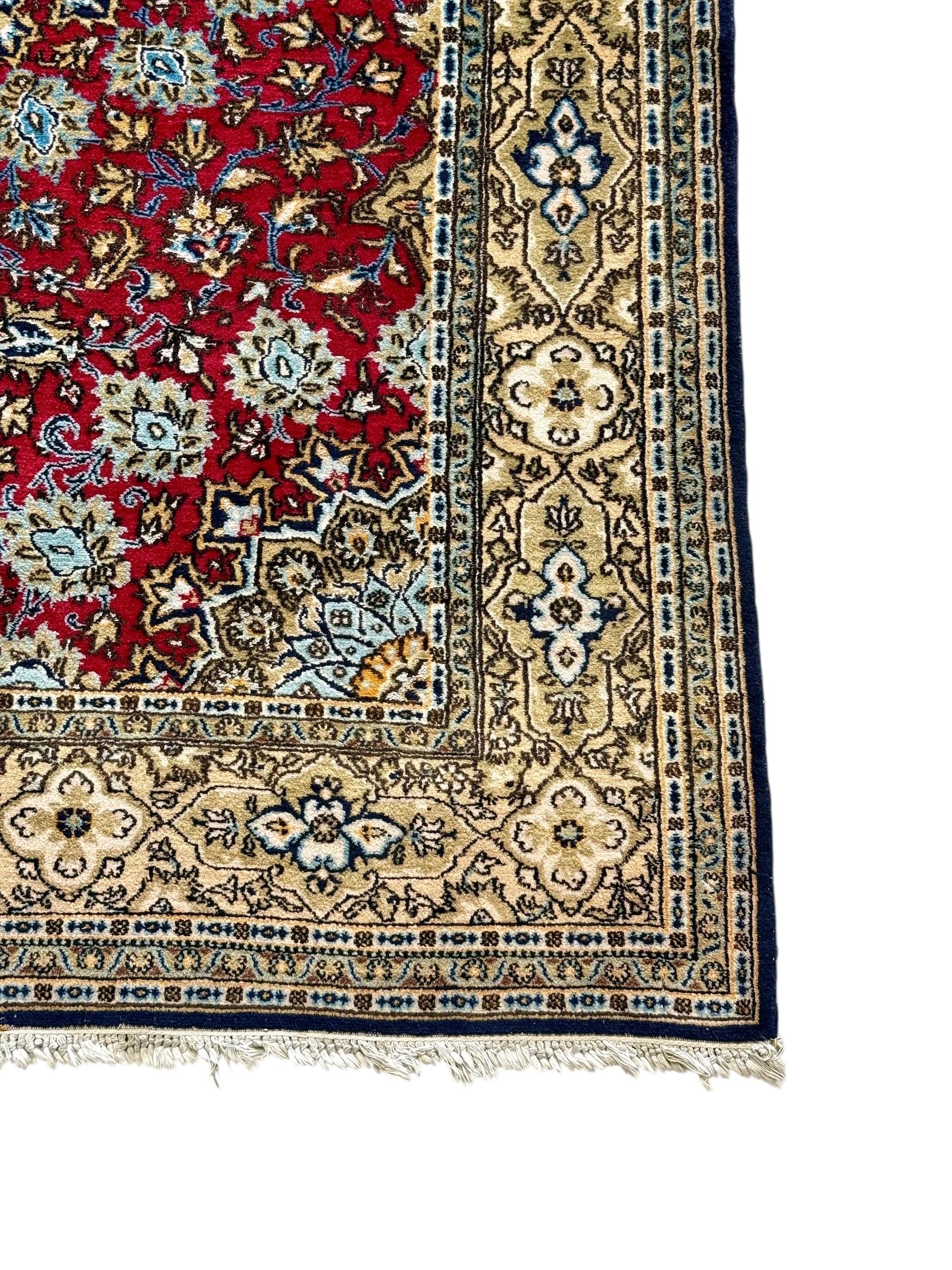 Vintage Persian Kashan Wool Rug with Red Field and Floral Medallion For Sale 3