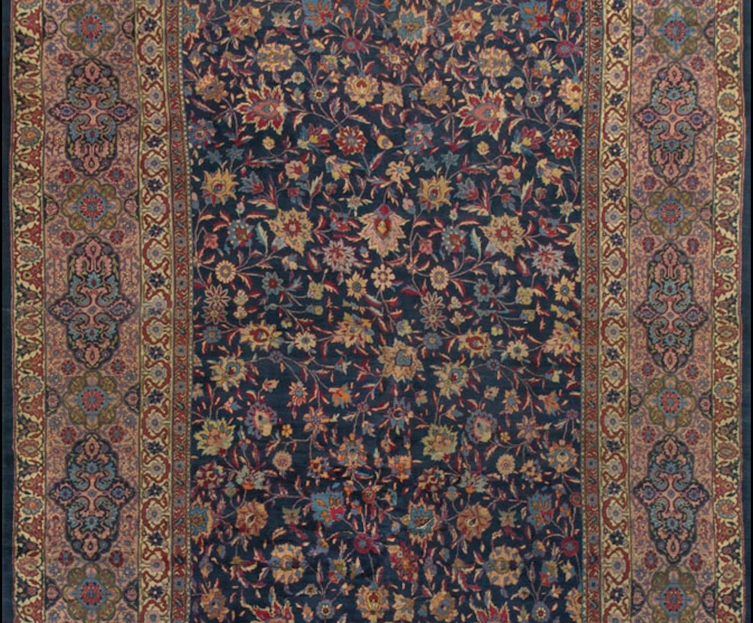 Antique Tapis Persan Fine Kazvin Navy / Rose, circa 1940 10'2 x 14'4 Excellent état - En vente à Secaucus, NJ