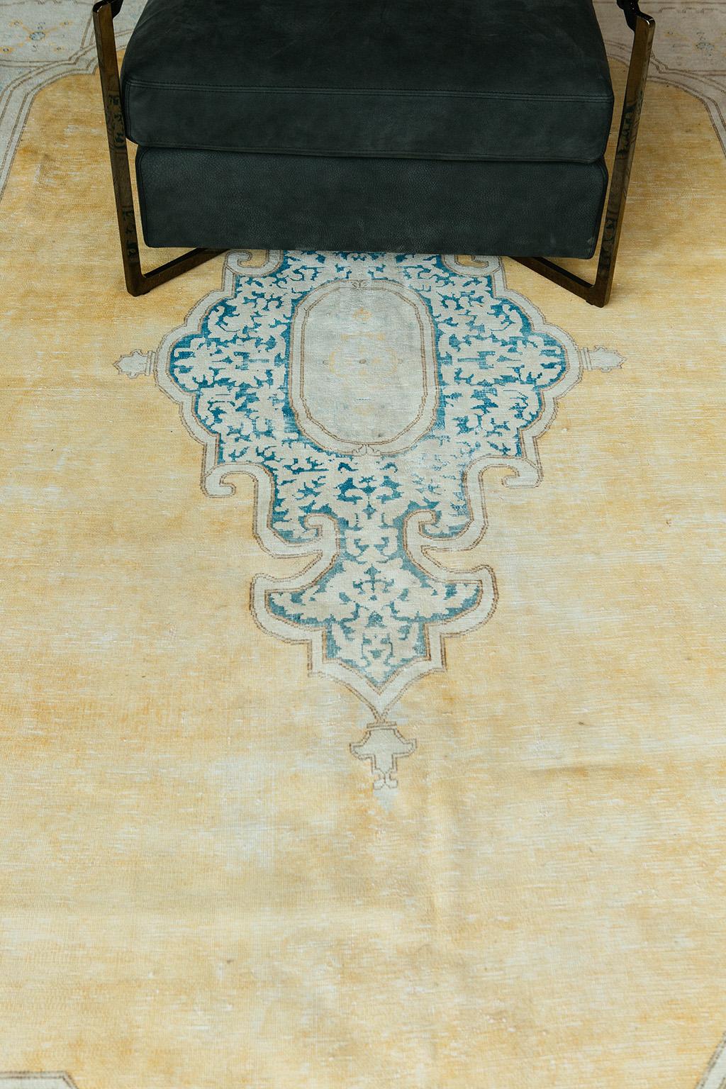 Rug Number
28109
Size
8' 10