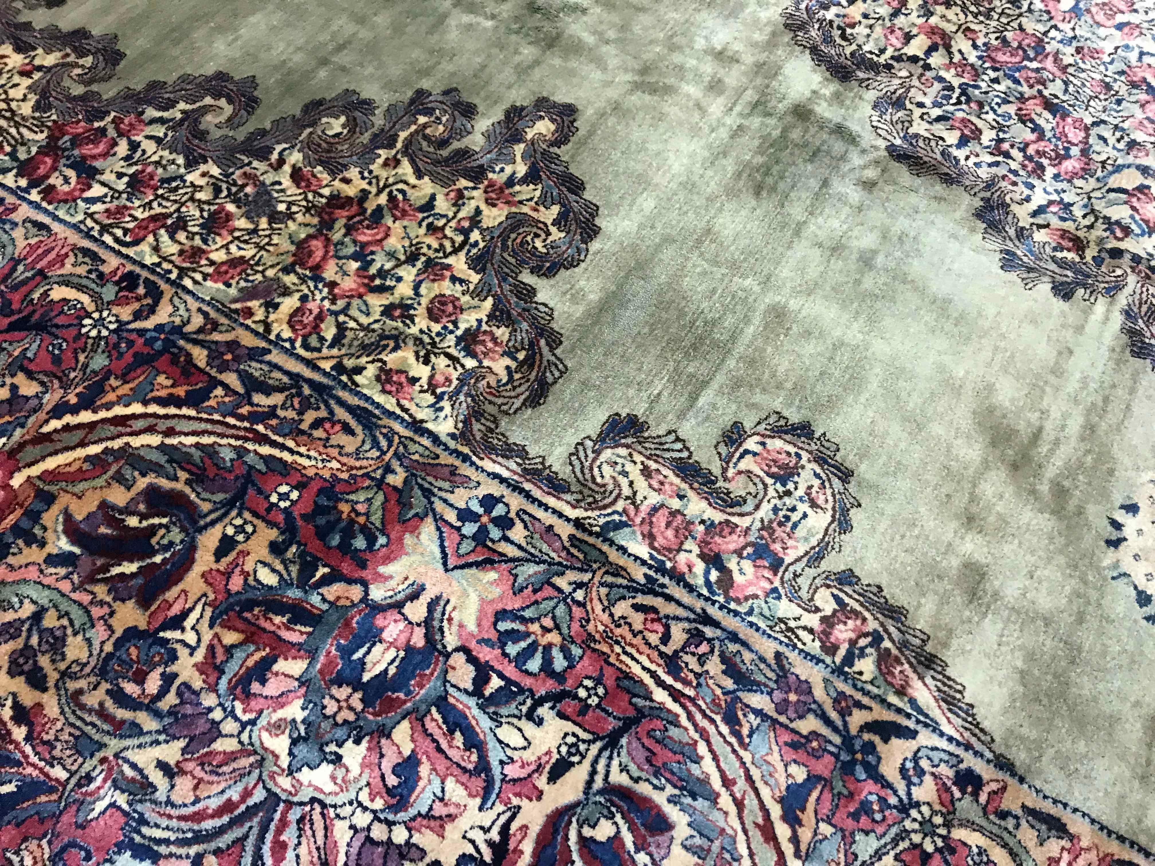 Persischer Kerman aus Persien, um 1940 (Kirman) im Angebot