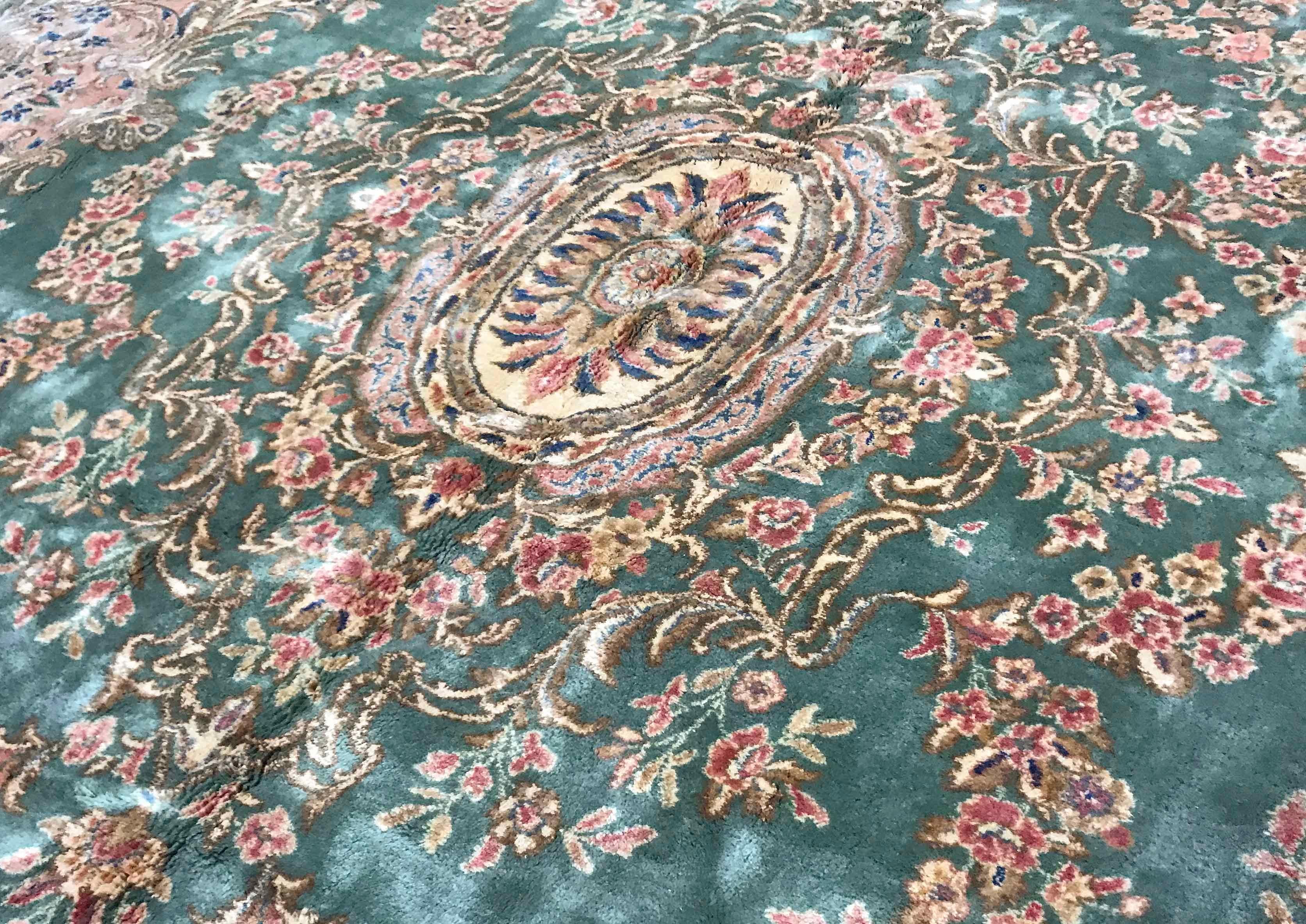 Persischer Kerman-Teppich, um 1940 (Kirman) im Angebot