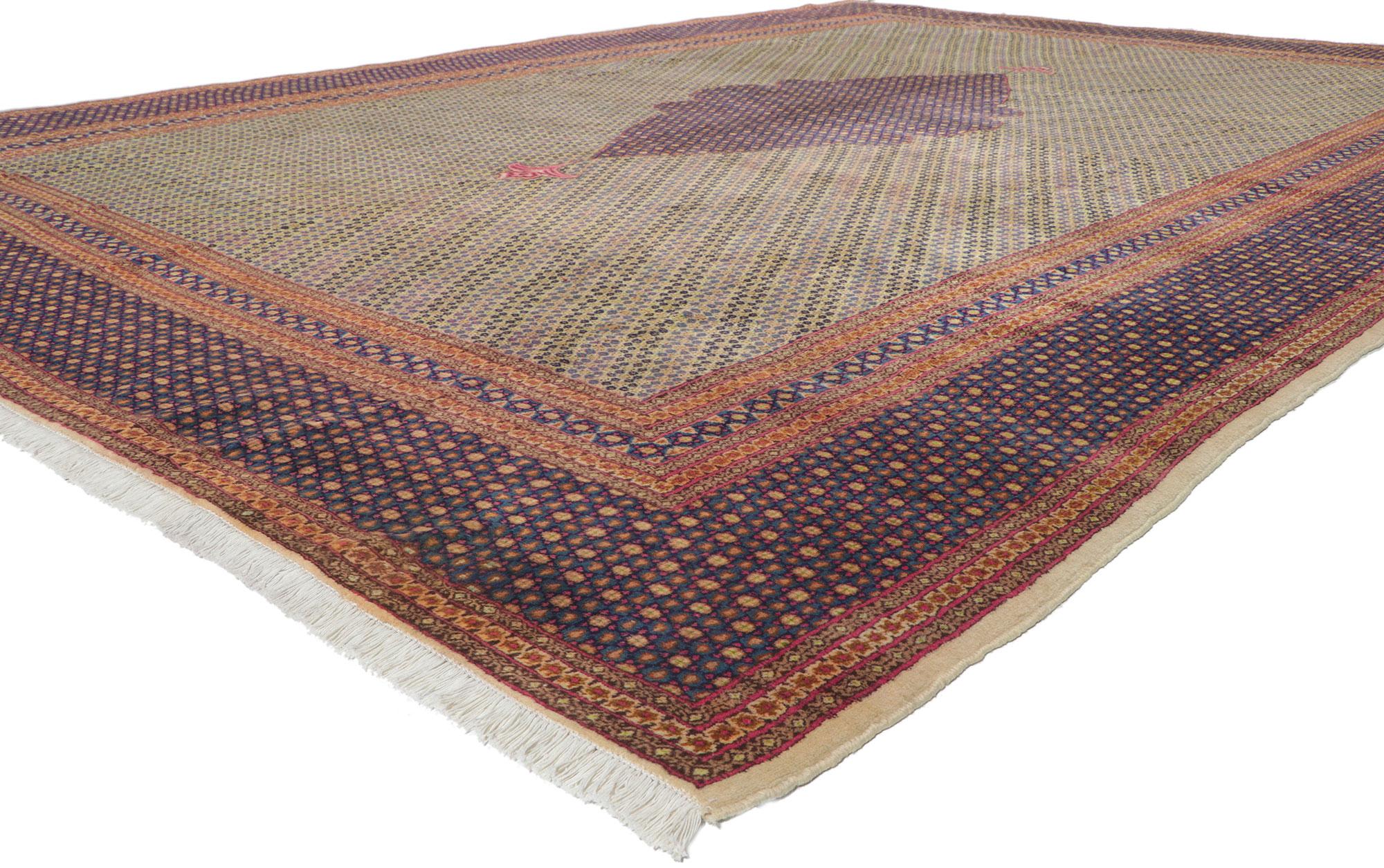 61099 Vintage-Perserteppich Kerman, 10'01 x 14'00. Mit seiner mühelosen Schönheit und zeitlosen Eleganz passt dieser handgeknüpfte persische Kerman-Teppich aus Wolle wunderbar zu modernen, zeitgenössischen und traditionellen Interieurs. Das