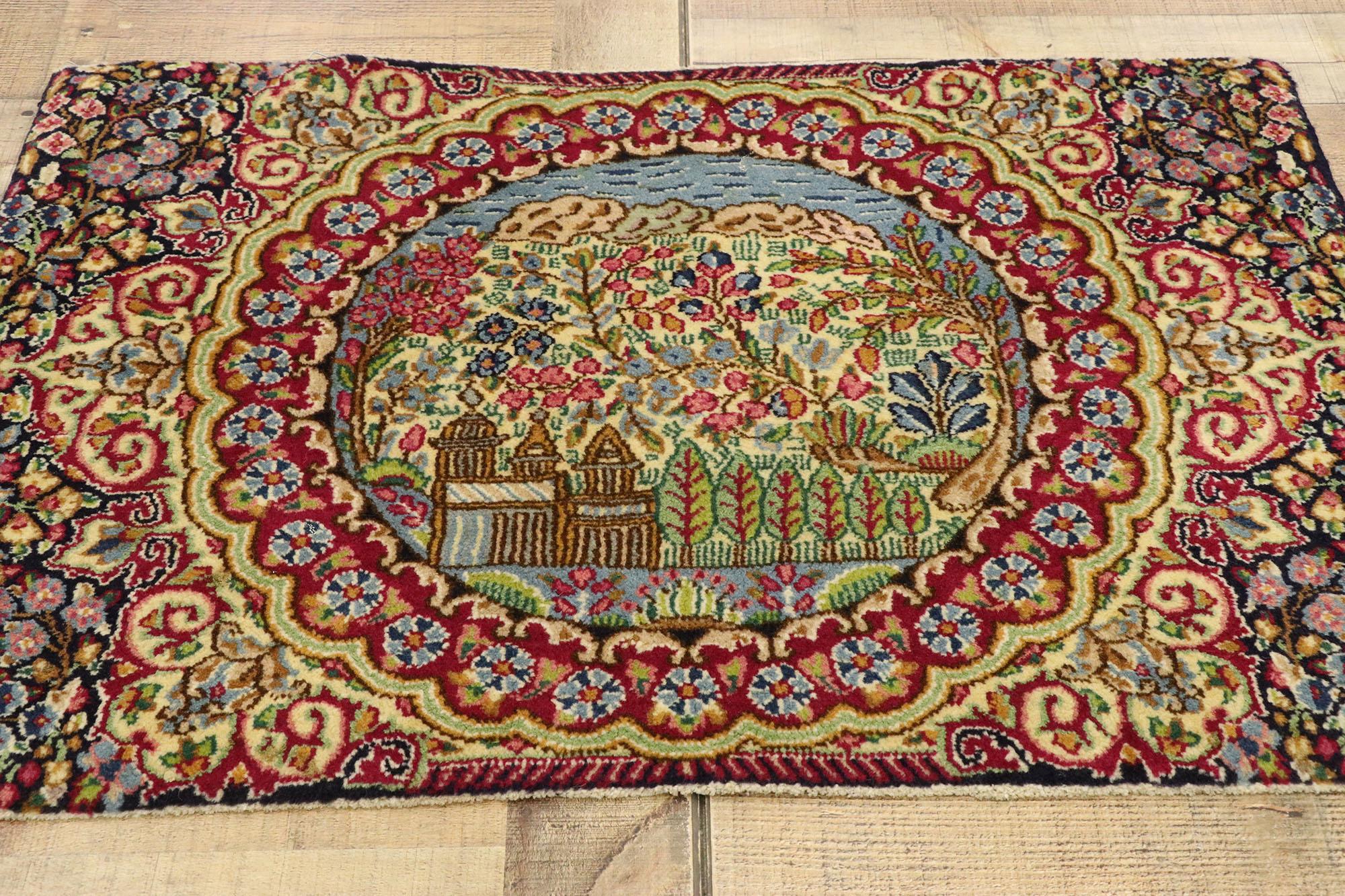 Perse Vieux tapis persan Kerman graphique en vente