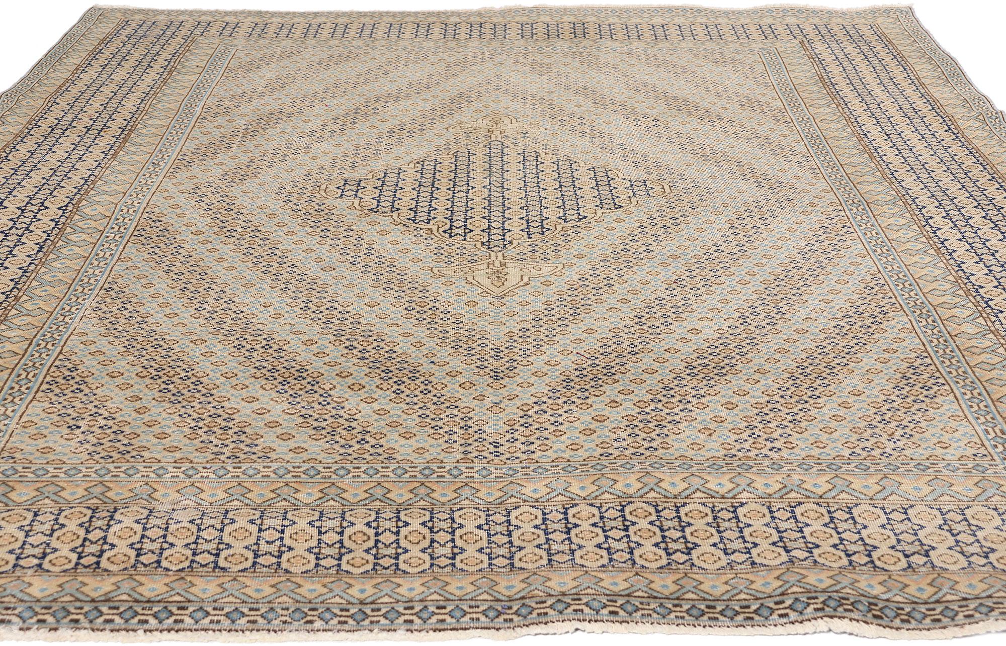 Mid-Century moderno Tappeto persiano Kerman del 1950 con stile rustico moderno in vendita