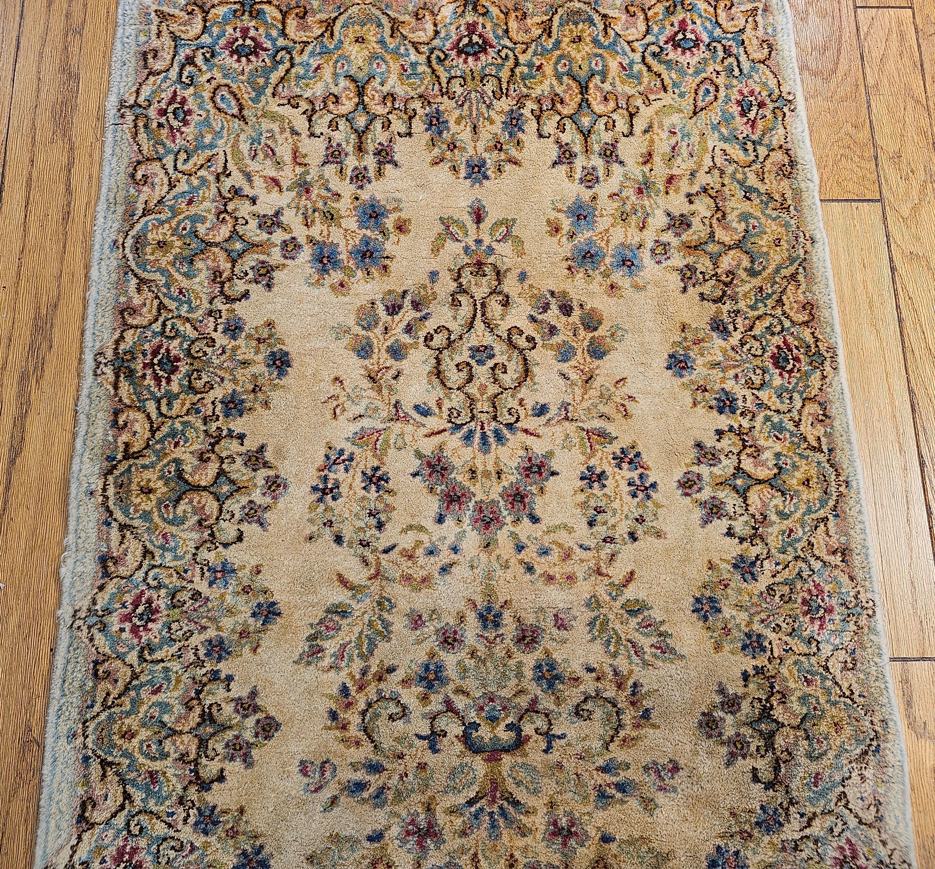 Persischer Kerman-Läufer, Vintage (Wolle) im Angebot