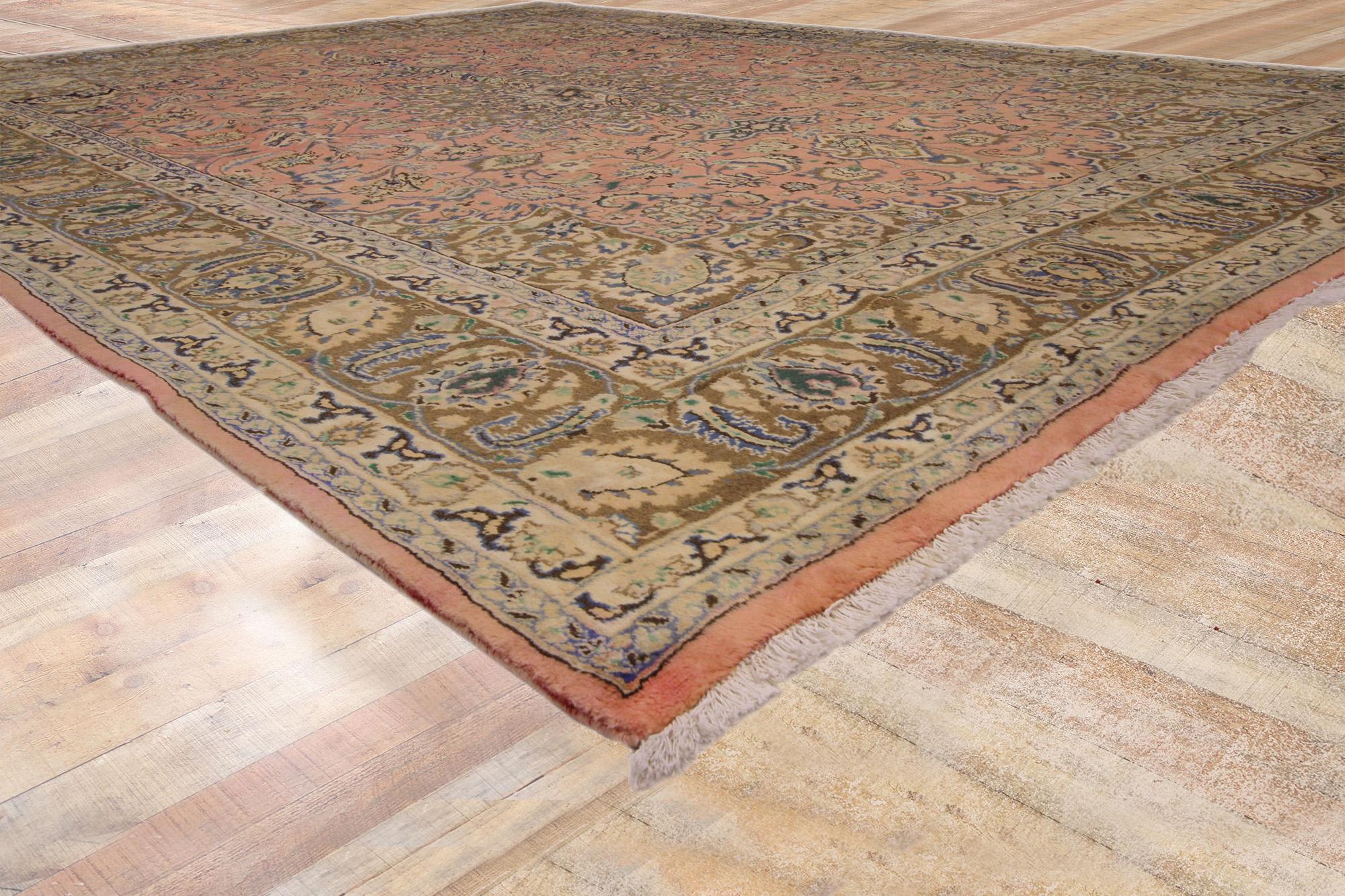 Laine Tapis persan Khorassan vintage de style traditionnel en vente