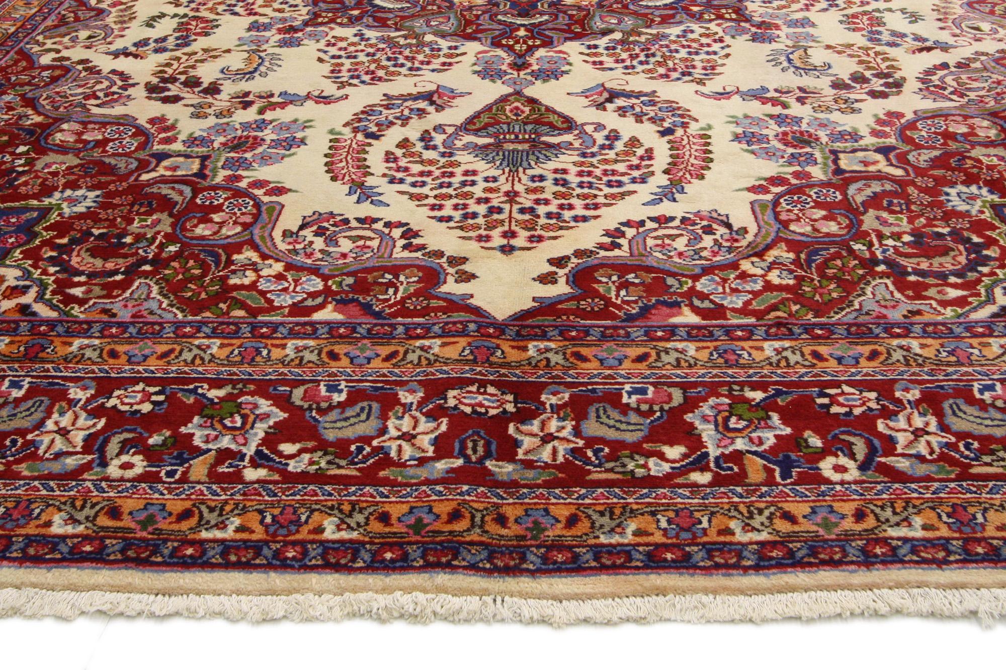 Persischer Khorassan-Teppich aus den 1960er Jahren mit traditionellem Stil (20. Jahrhundert) im Angebot