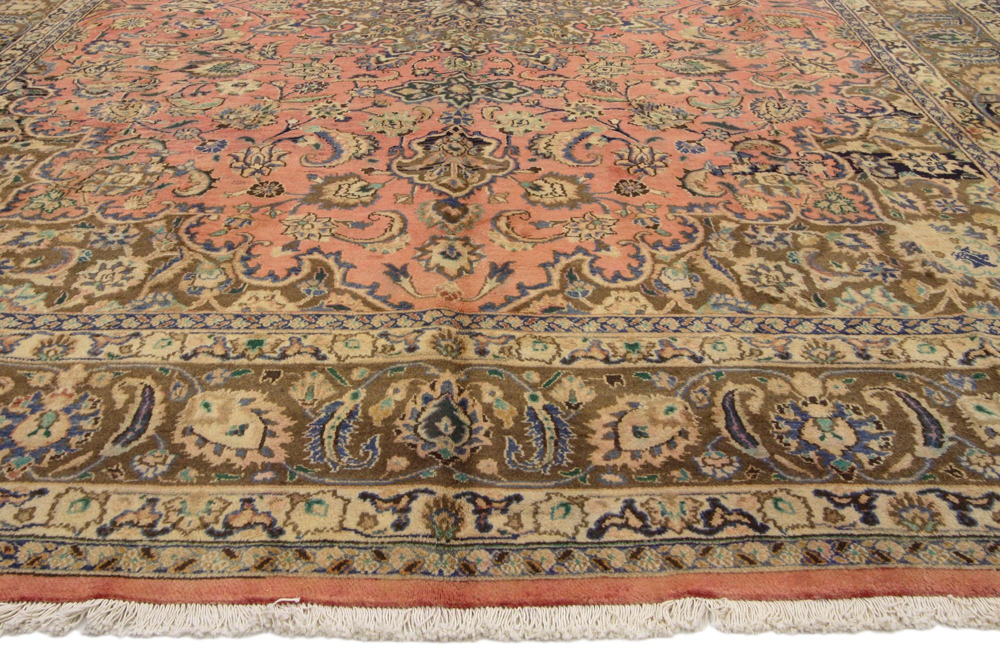 Noué à la main Tapis persan Khorassan vintage de style traditionnel en vente