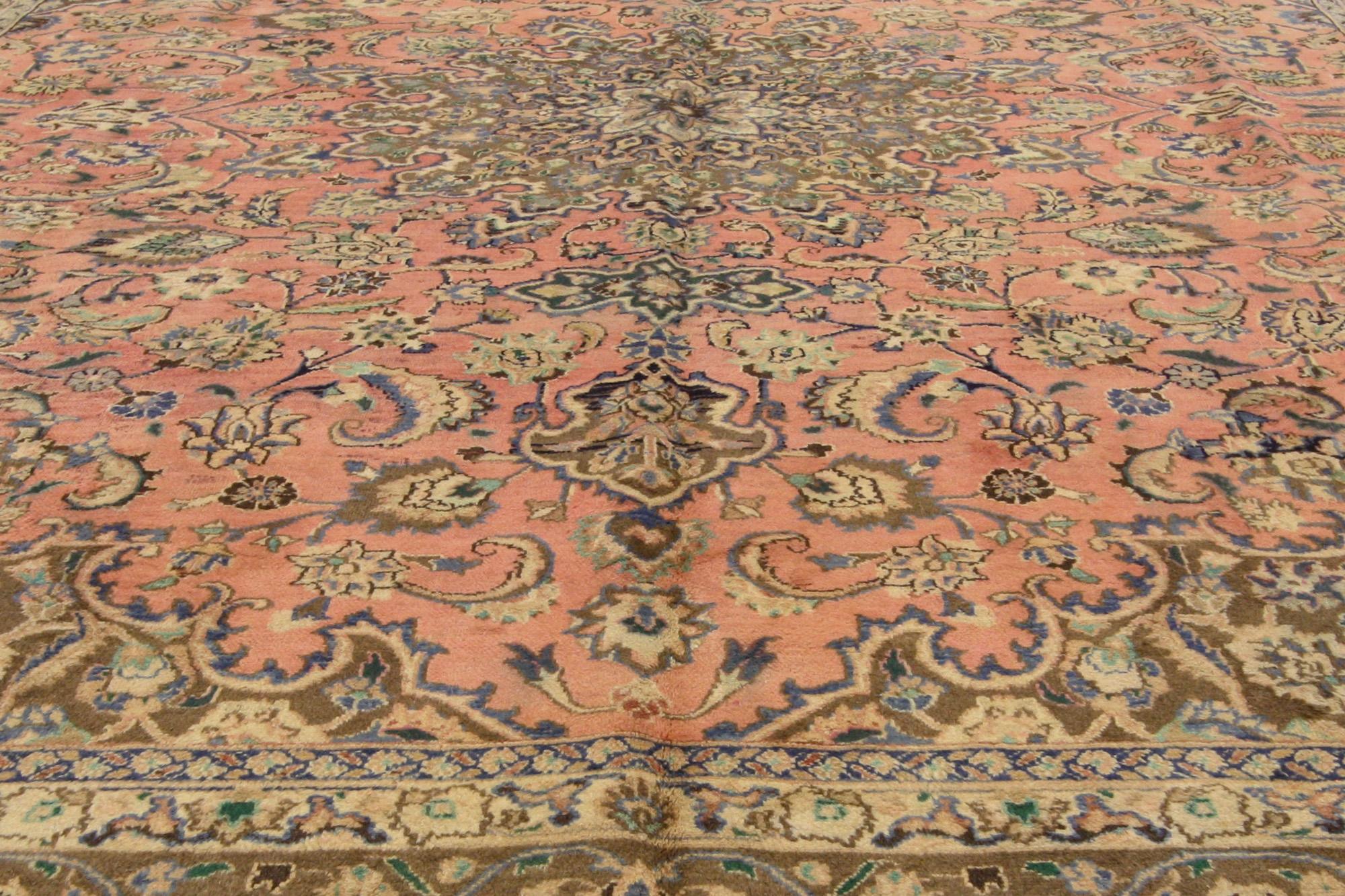 Tapis persan Khorassan vintage de style traditionnel Bon état - En vente à Dallas, TX