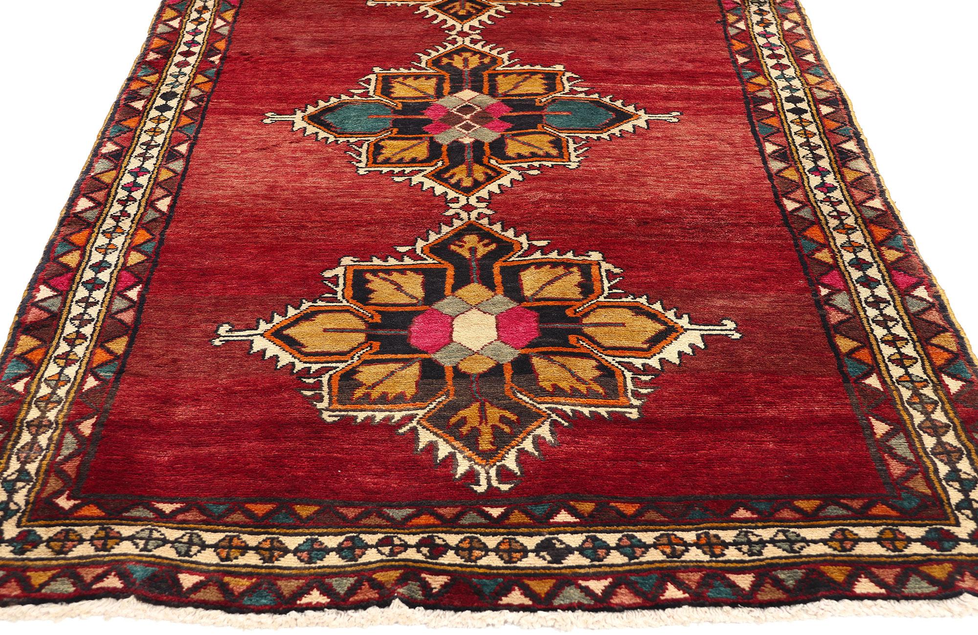 Vintage Persian Khorassan Rug In Good Condition For Sale In Dallas, TX