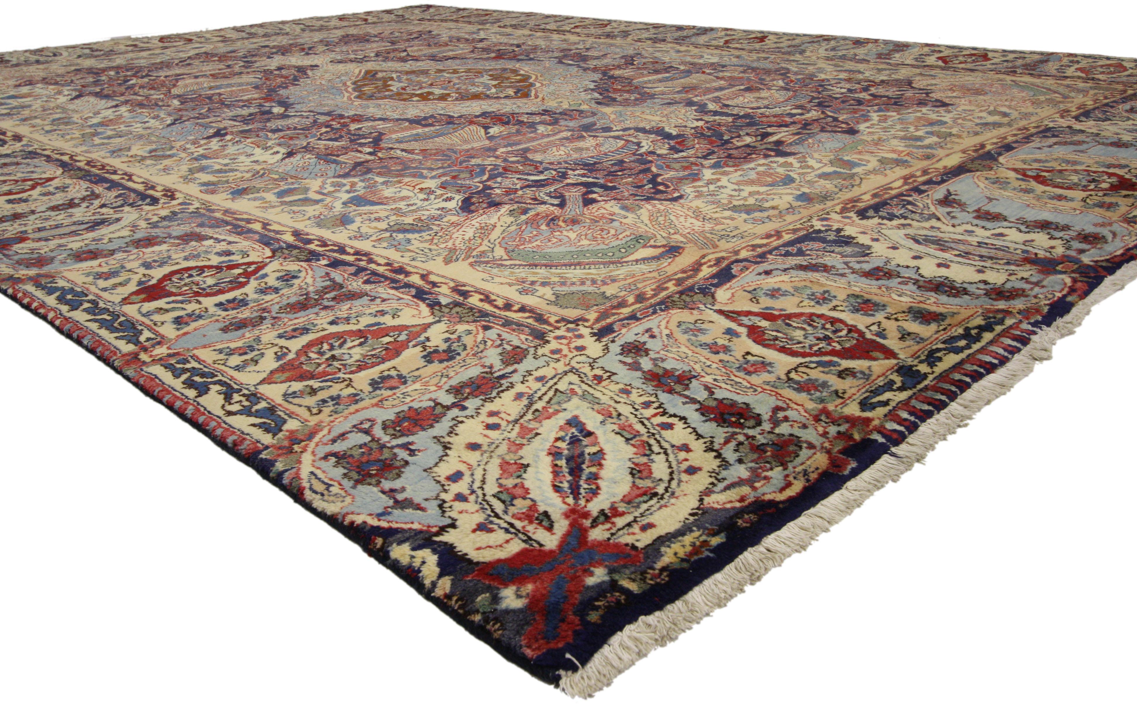 76039, vintage Persian Khorassan rug with Zir Khaki vase design and traditional style. This hand-knotted wool vintage Persian Khorassan rug features an ornate central medallion with an all-over Zir Khaki vase design. The inside of the border