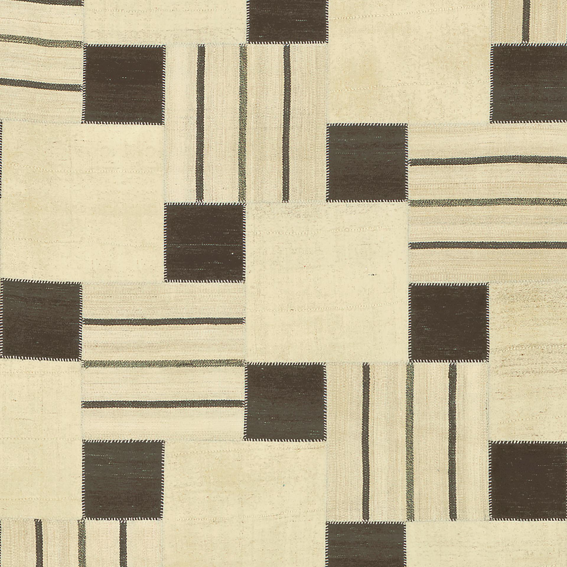 Persischer Kilim Kompositionsteppich im Vintage-Stil (Handgewebt) im Angebot