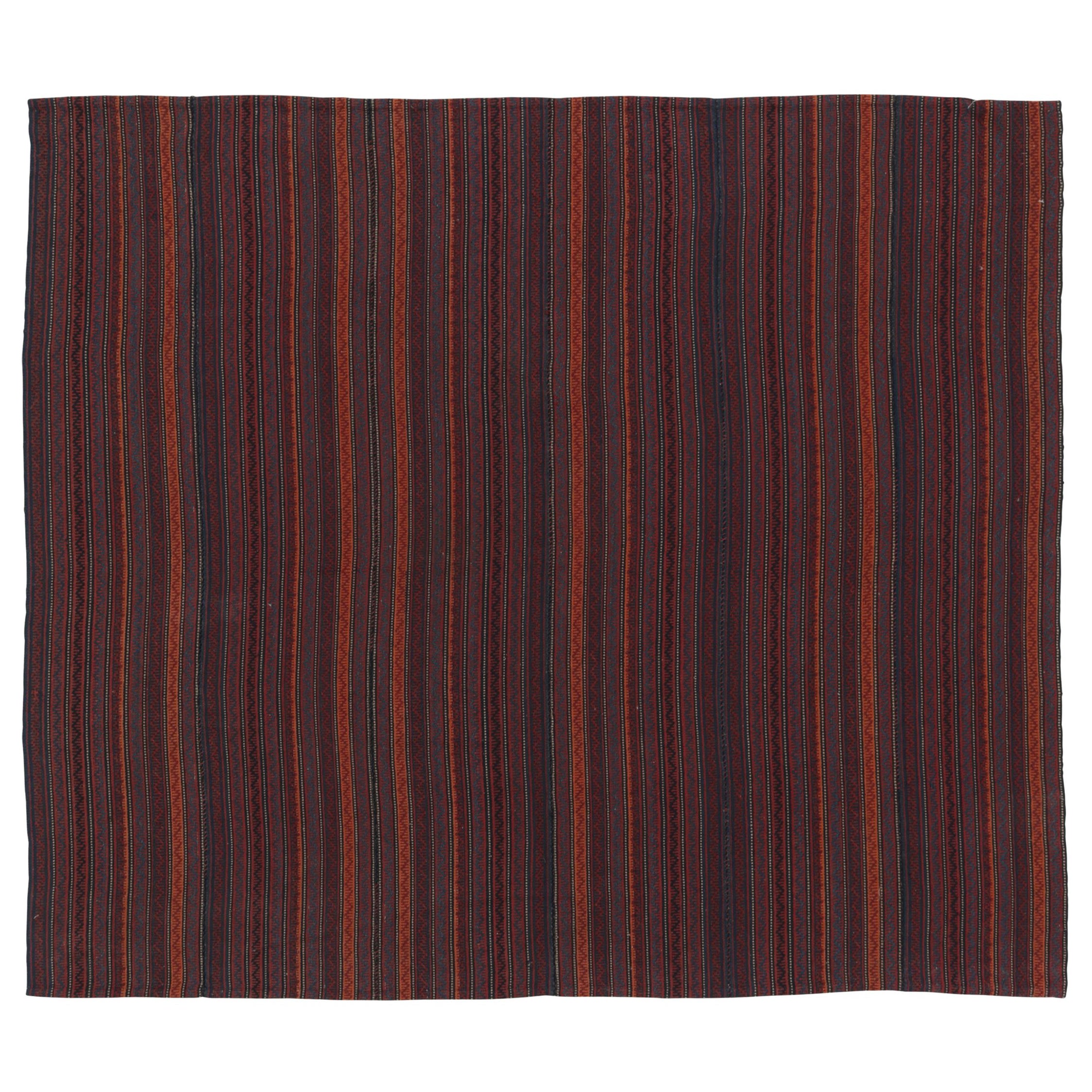 Kilim persan vintage à rayures rouges et bleues avec motifs géométriques Rug 
Kilim