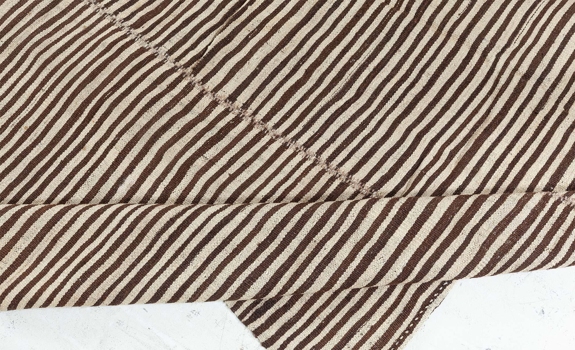 Autre Tapis Kilim persan vintage Doris Leslie Blau en vente