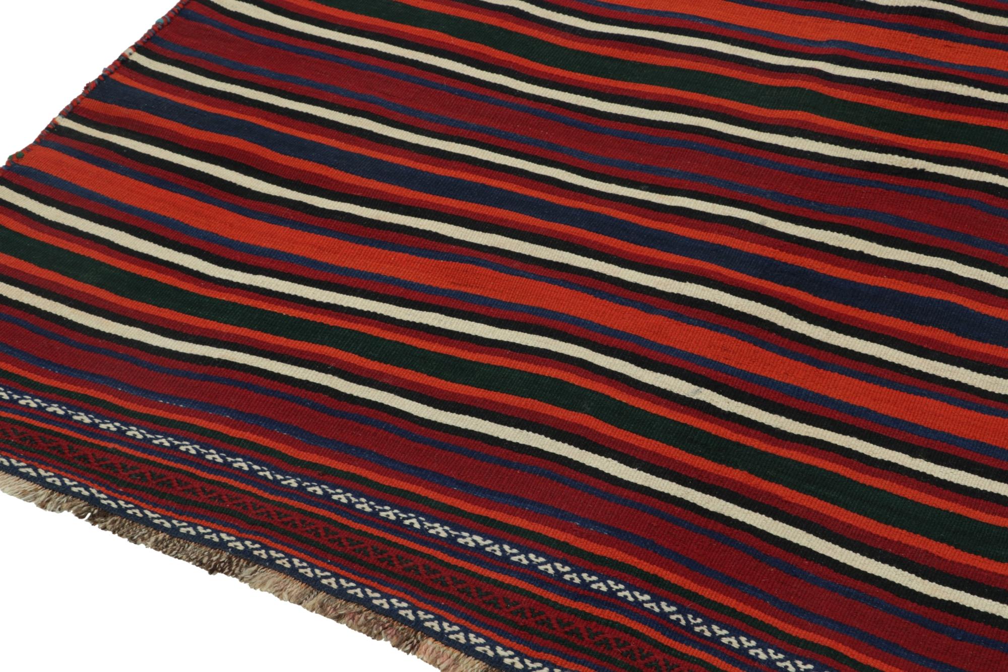 Tribale Tappeto persiano vintage a strisce rosse, bianche e blu di Rug & Kilim in vendita