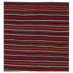 Persischer Vintage-Kilim-Teppich mit roten, weißen und blauen Streifen von Rug & Kilim