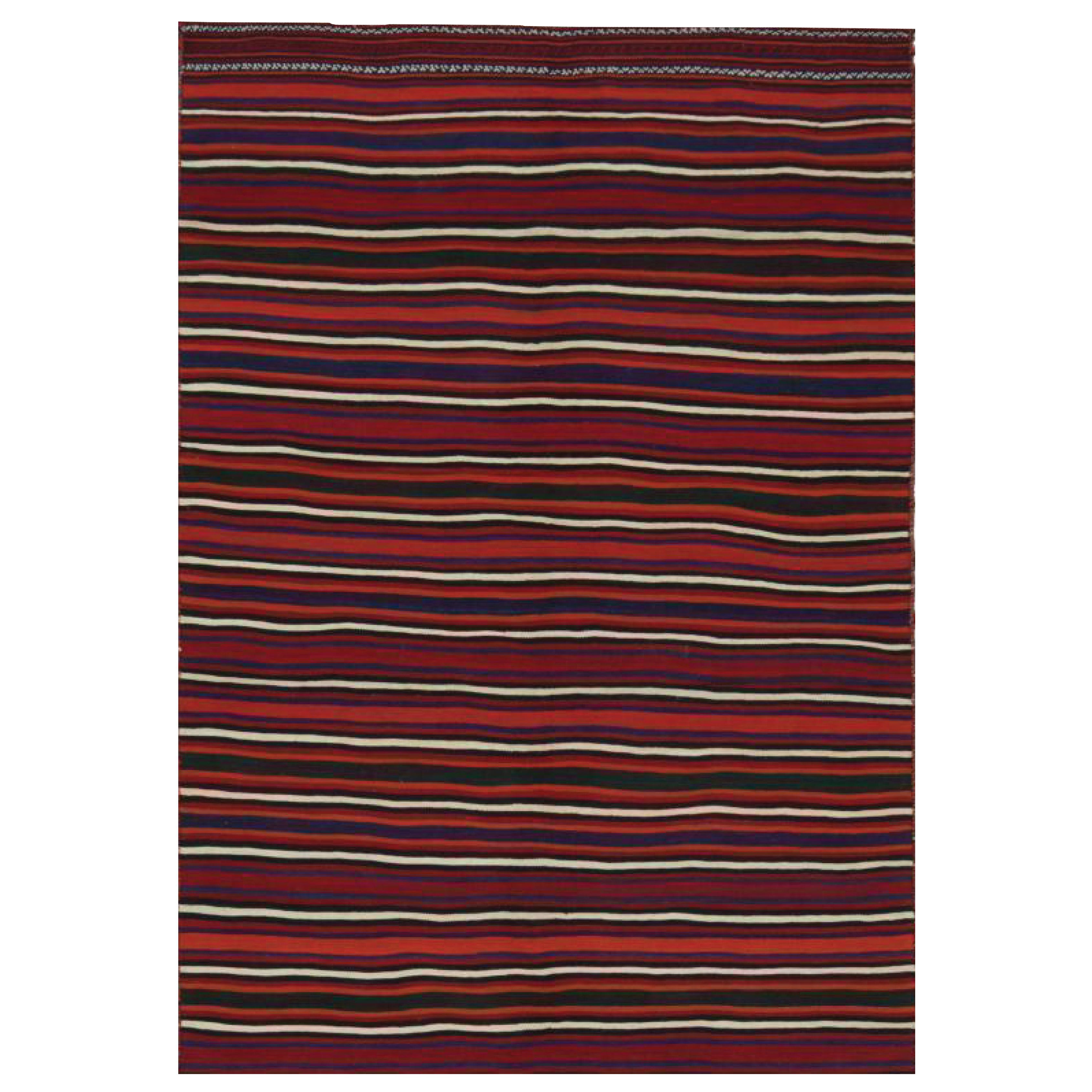 Persischer Vintage-Kilim-Teppich mit roten, weißen und blauen Streifen von Rug 
Kilim