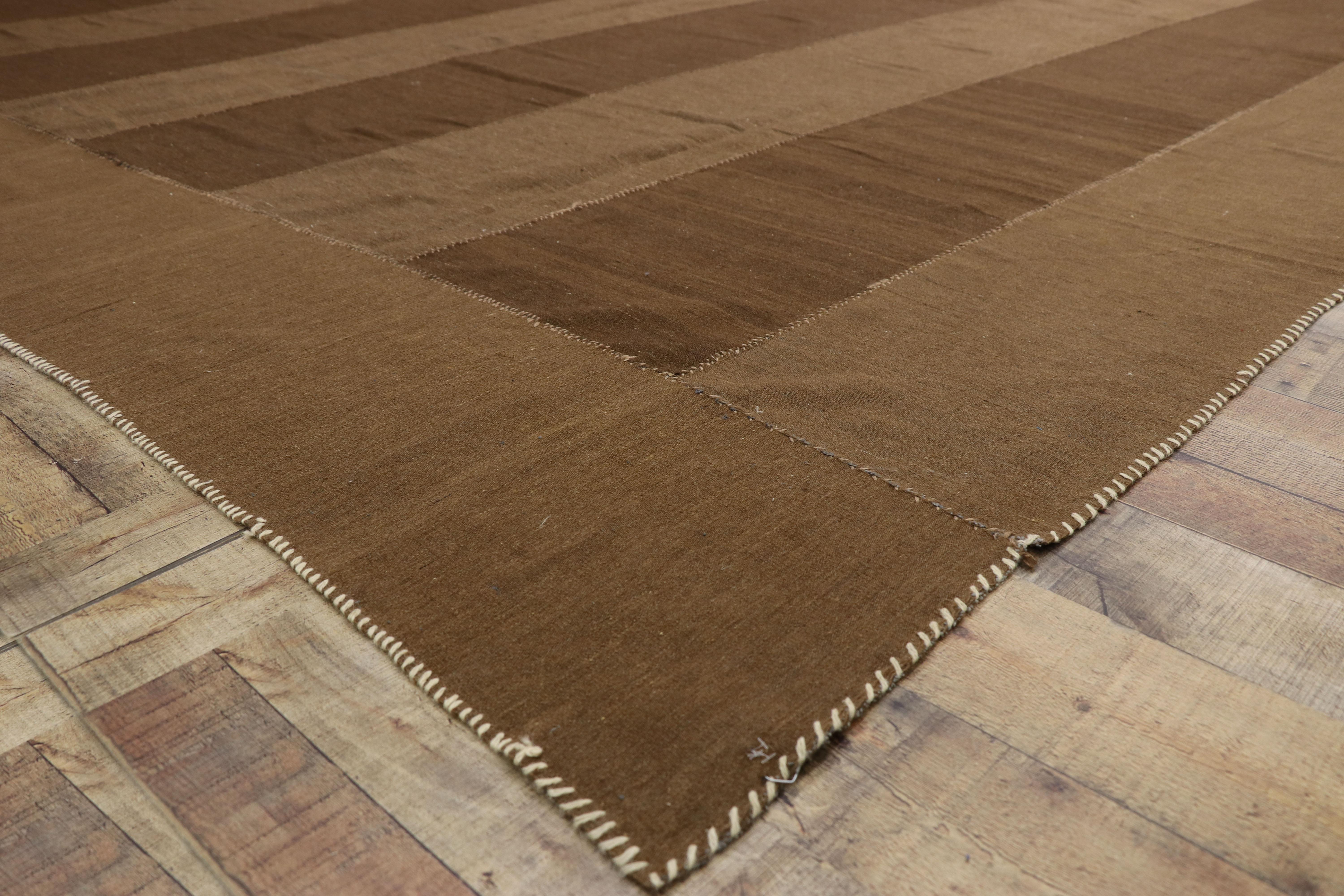 20th Century Vintage Persian Kilim Rug, Earth-Tone Elegance Meets Sublime Simplicity For Sale
