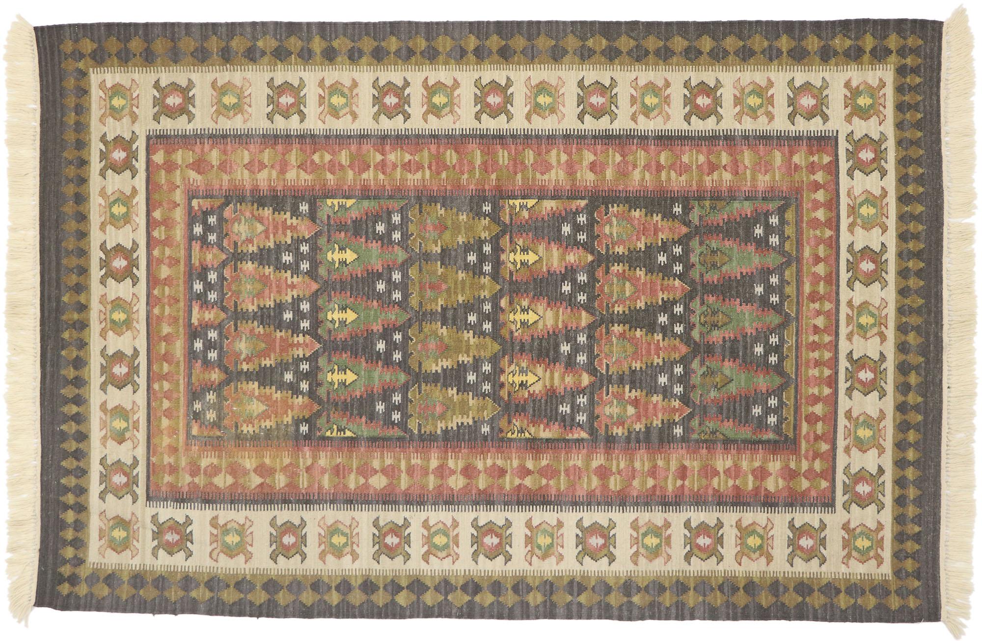 Vintage Persian Kilim Rug with Modern Biophilic Design 3