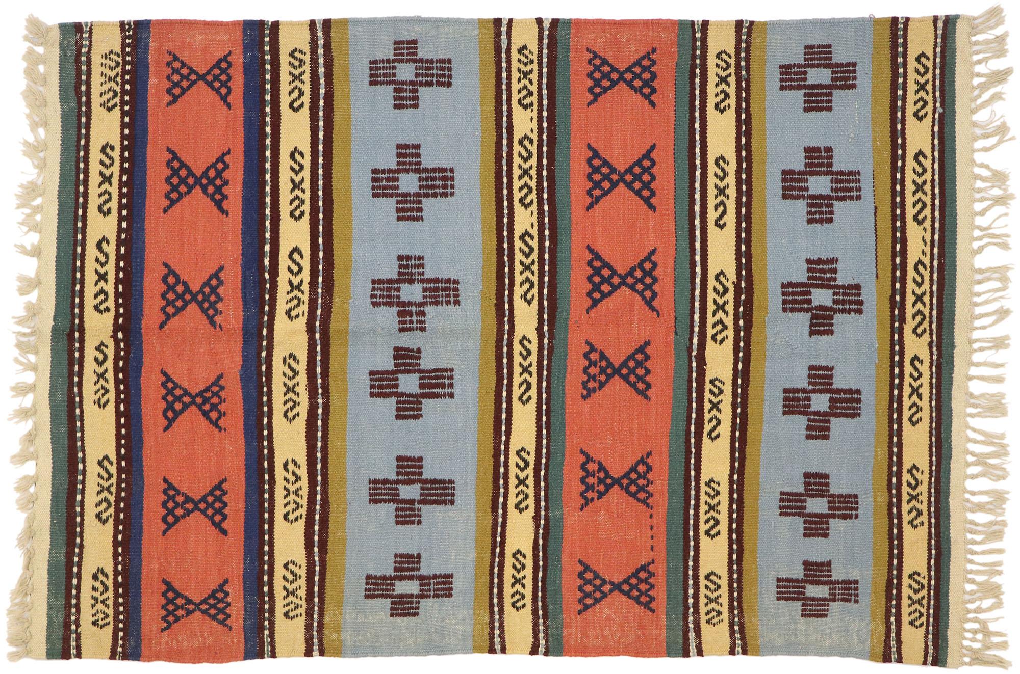 Vintage Persian Kilim Rug, Contemporary Santa Fe Meets Modern Allure For Sale 3