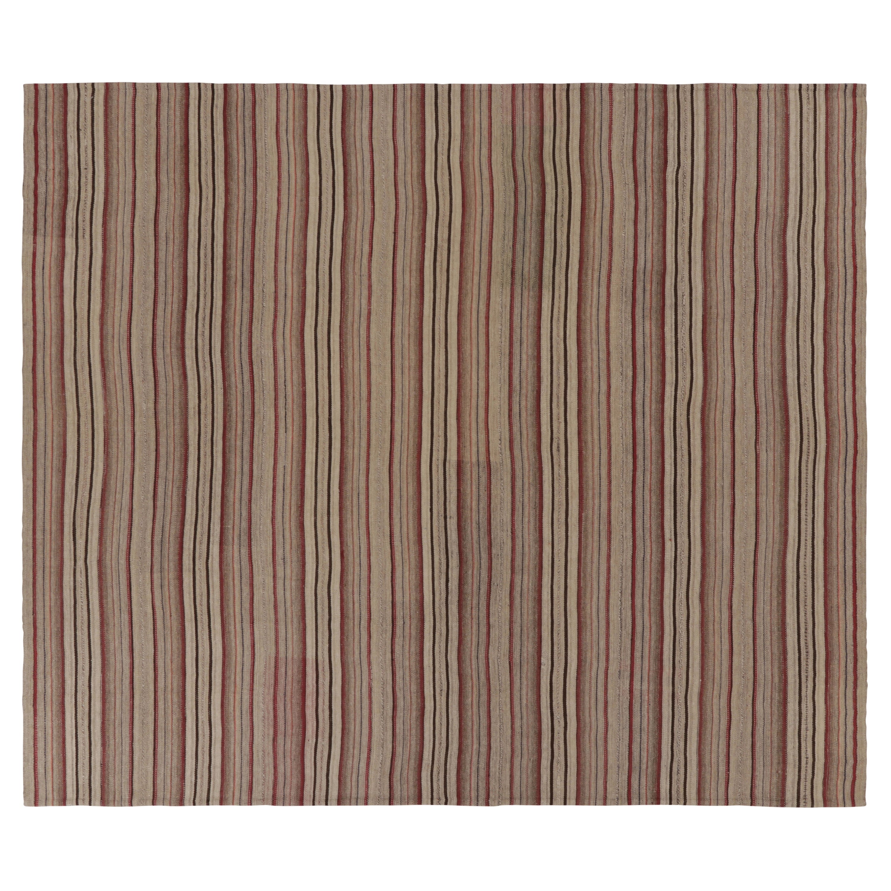 Rug
Kilim vintage persan, tapis tribal à rayures polychromes